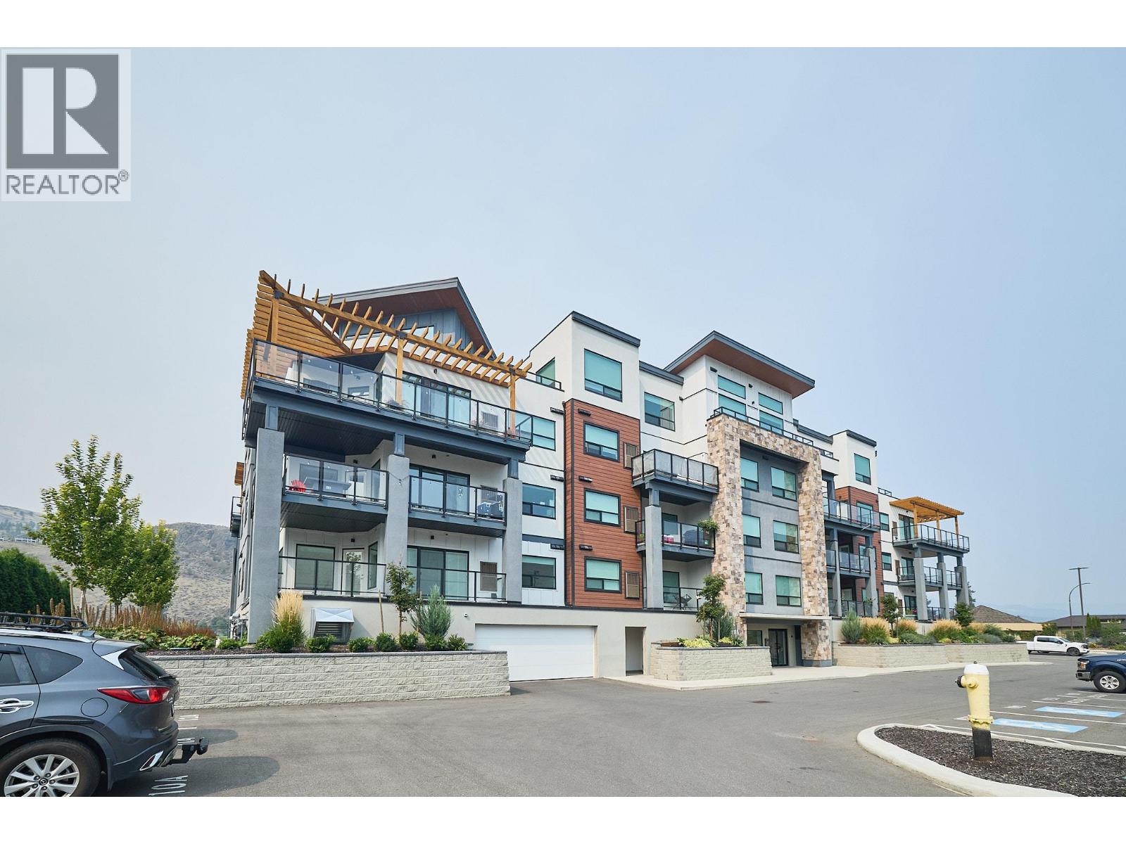 651 DUNES Drive Unit# 207, Kamloops, British Columbia