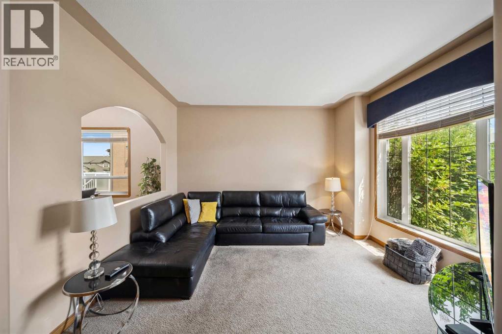 69 Alberts Close, Red Deer, Alberta  T4R 3J7 - Photo 4 - A2279627