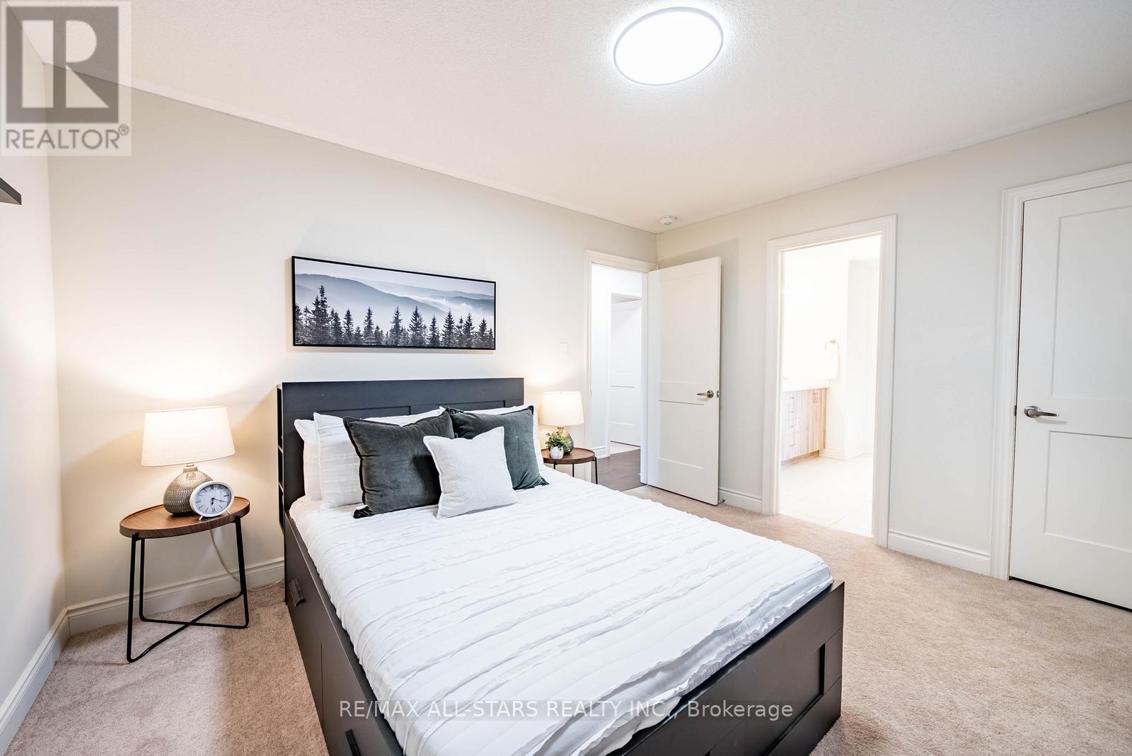 170 Fallharvest Way, Whitchurch-Stouffville, Ontario  L4A 5A2 - Photo 34 - N12969978