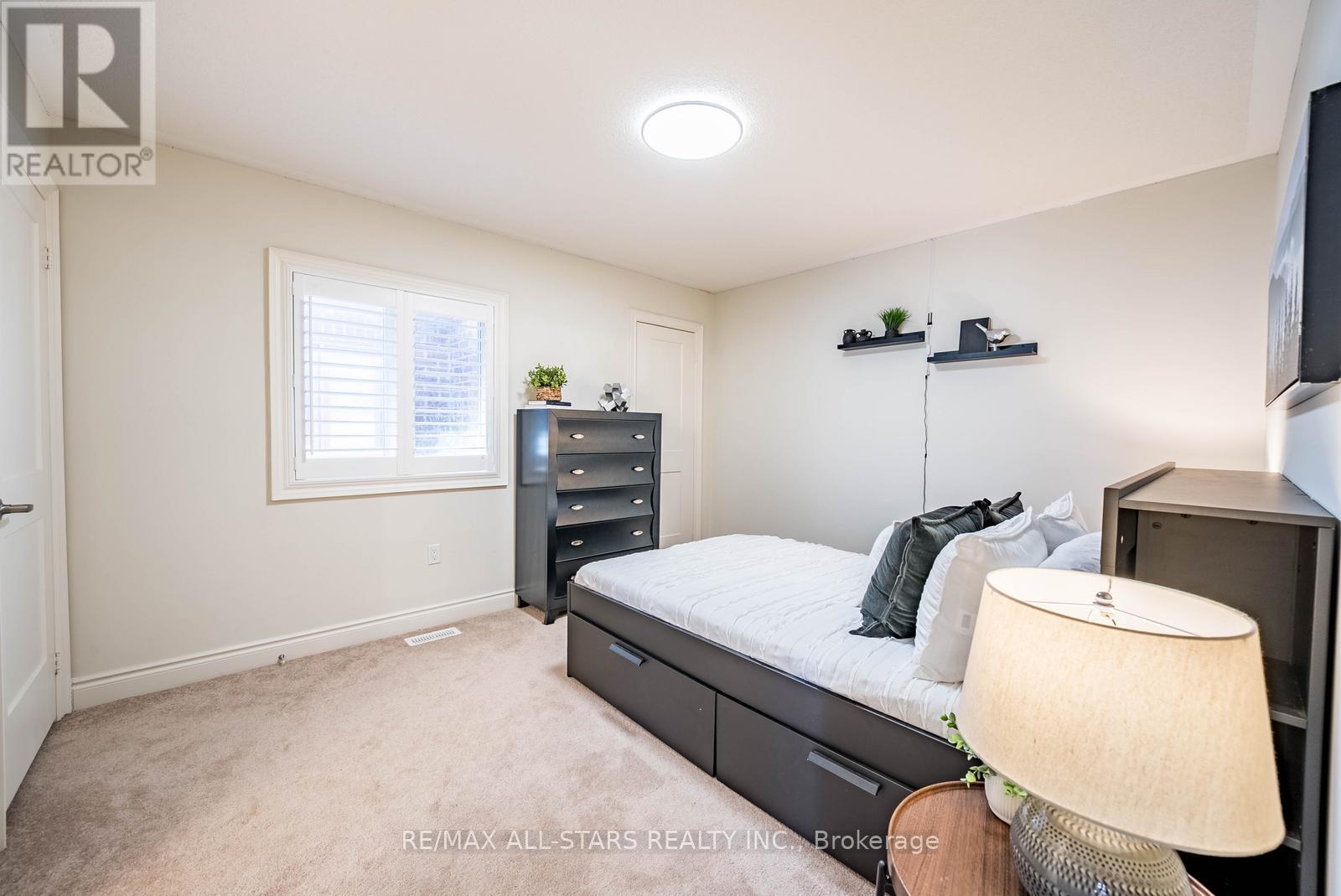 170 Fallharvest Way, Whitchurch-Stouffville, Ontario  L4A 5A2 - Photo 35 - N12969978