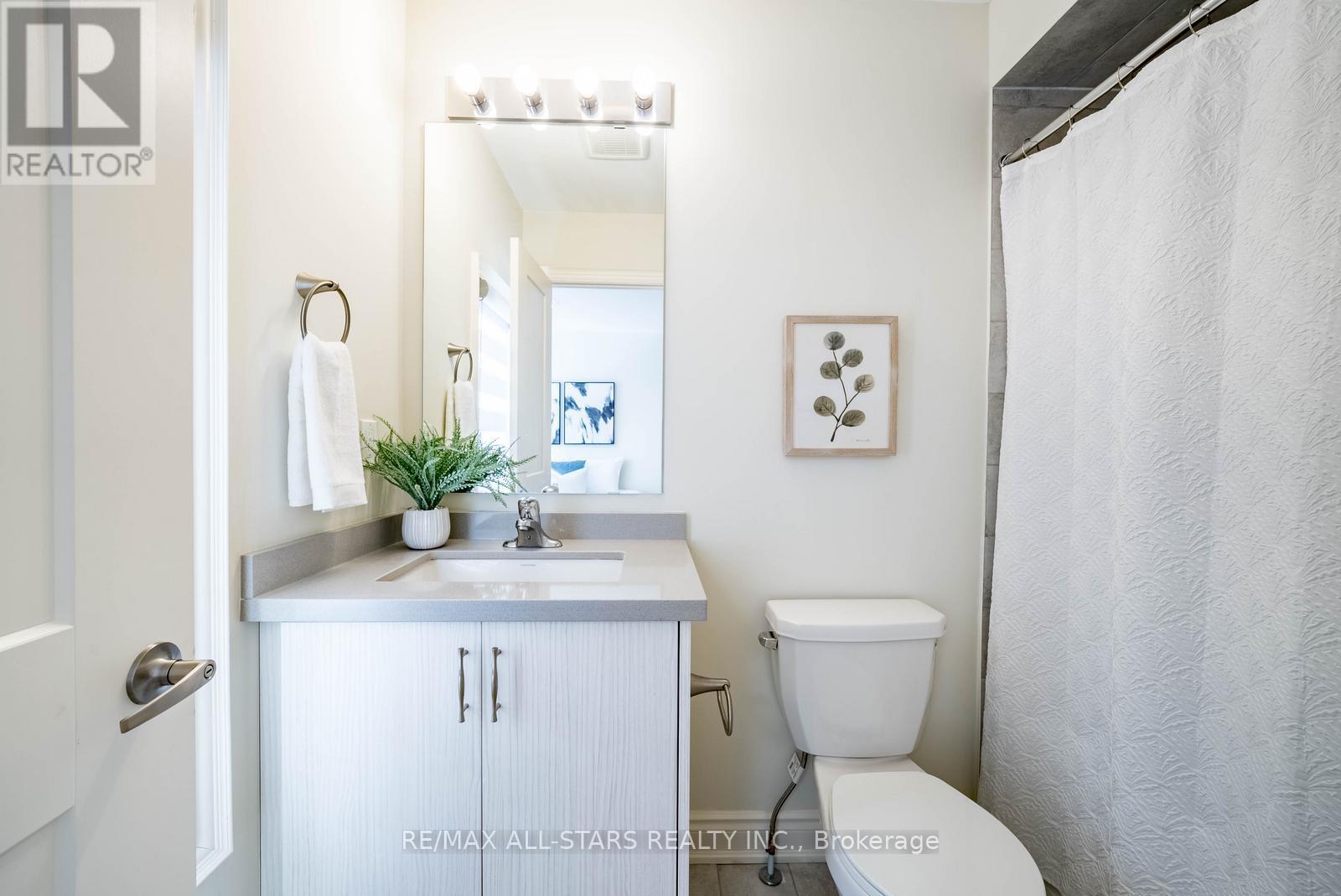 170 Fallharvest Way, Whitchurch-Stouffville, Ontario  L4A 5A2 - Photo 41 - N12969978