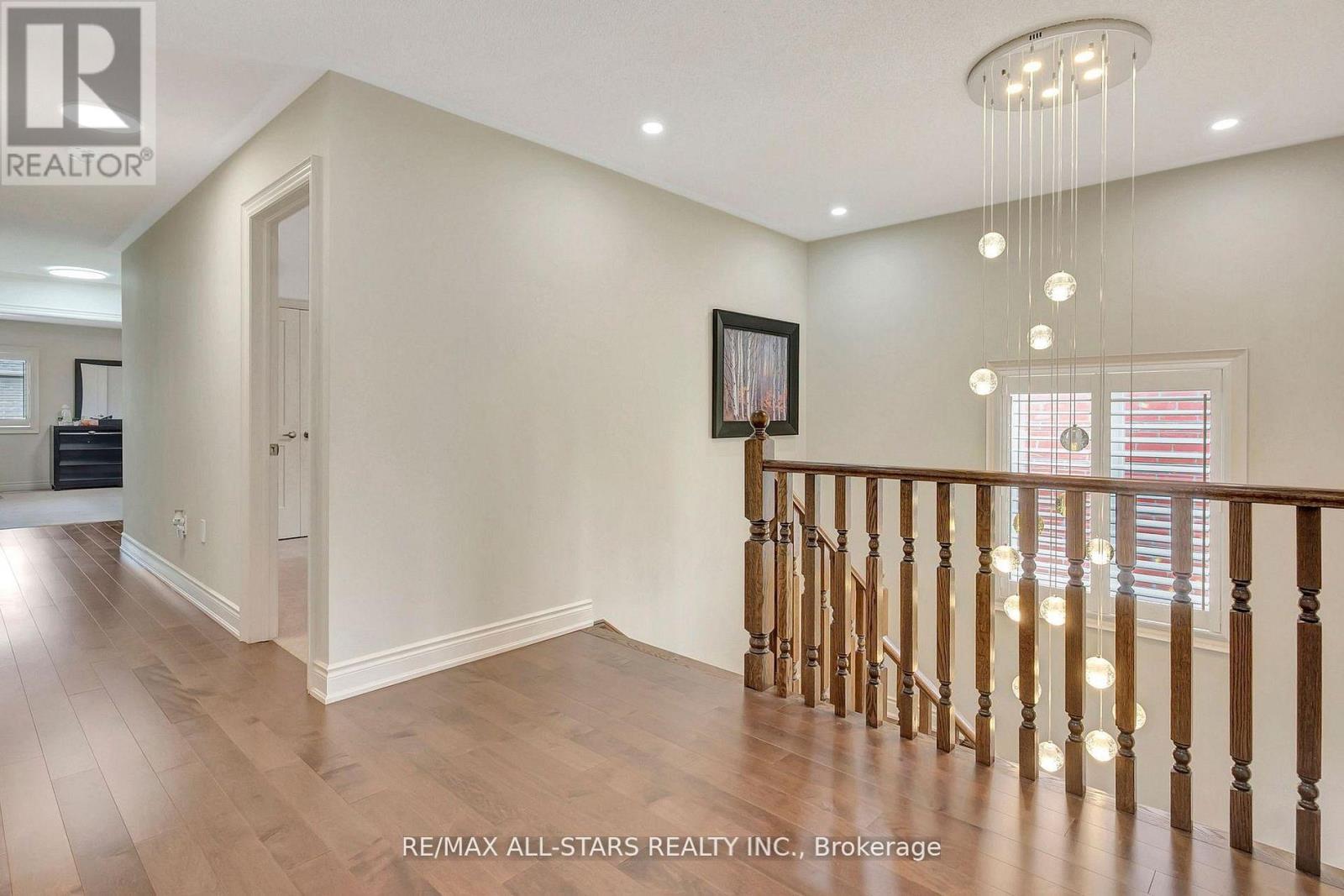 170 Fallharvest Way, Whitchurch-Stouffville, Ontario  L4A 5A2 - Photo 8 - N12969978