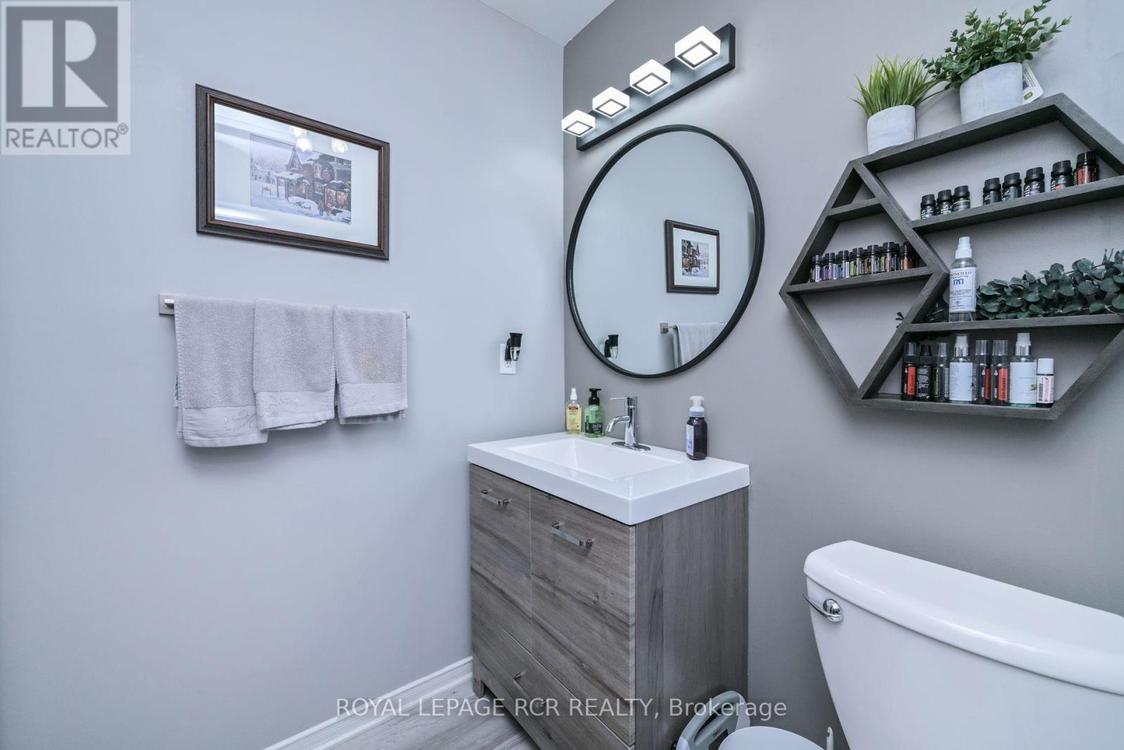 114 Green Briar Road, New Tecumseth (Alliston), Ontario  L9R 1S3 - Photo 13 - N12969992