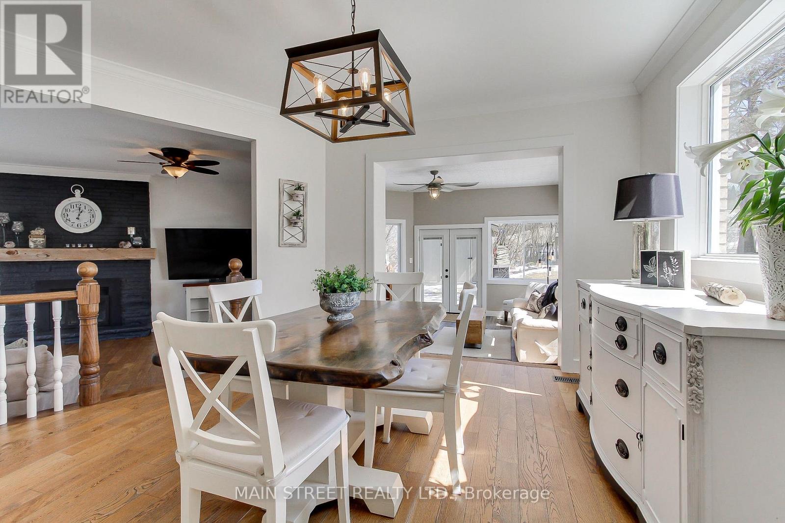 33 Avonlea Road E, Uxbridge, Ontario  L0C 1C0 - Photo 23 - N12970004