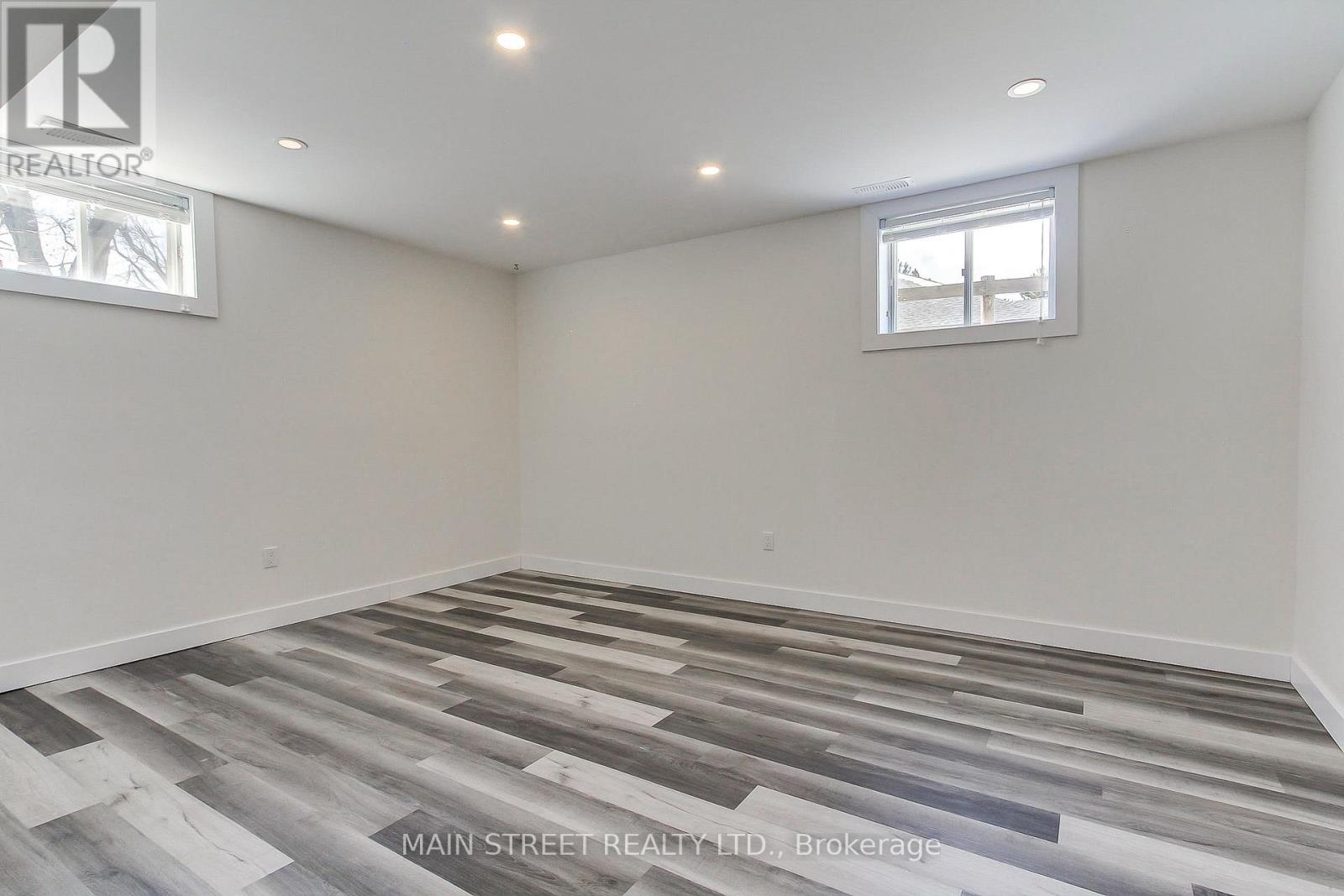 33 Avonlea Road E, Uxbridge, Ontario  L0C 1C0 - Photo 38 - N12970004