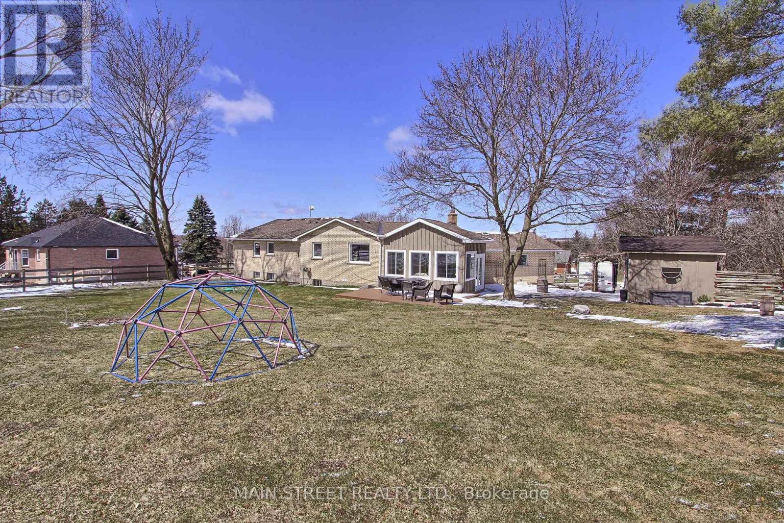 33 Avonlea Road E, Uxbridge, Ontario  L0C 1C0 - Photo 47 - N12970004