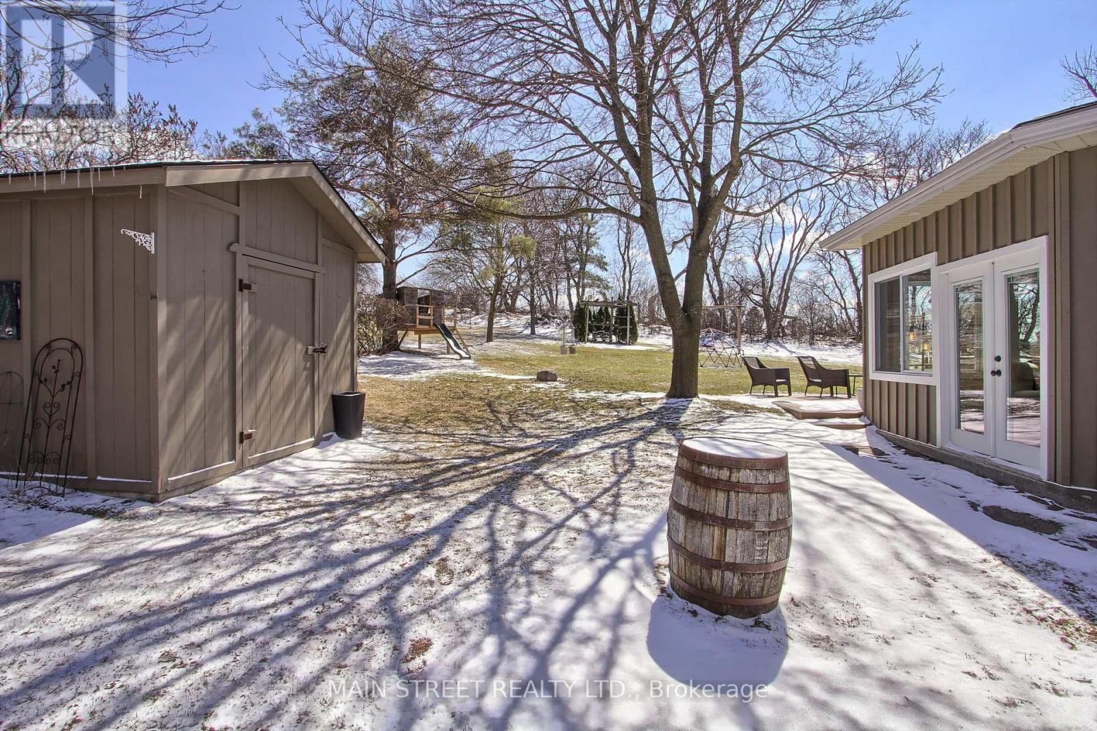 33 Avonlea Road E, Uxbridge, Ontario  L0C 1C0 - Photo 50 - N12970004