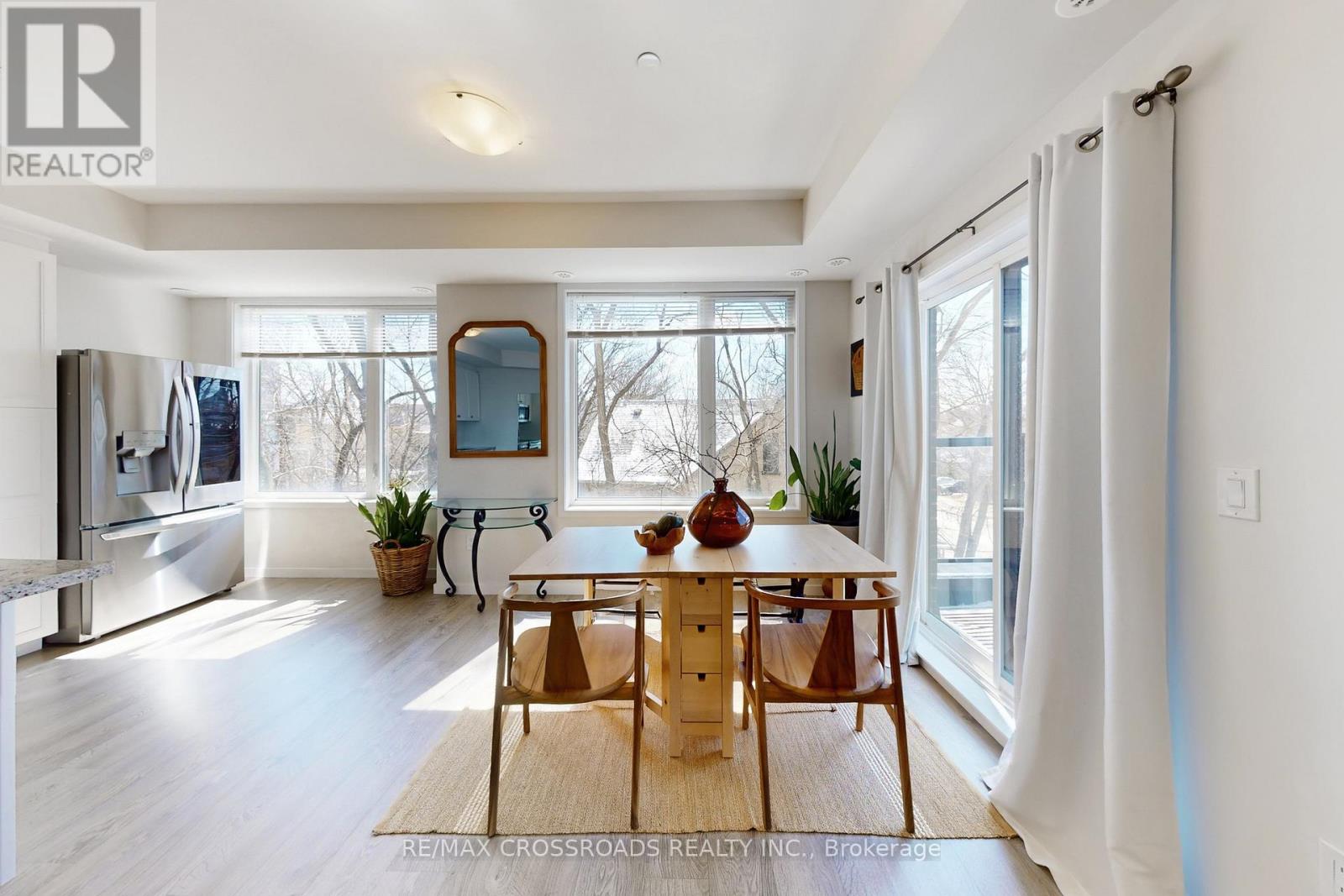 10 - 100 Alex Gardner Circle, Aurora (Aurora Village), Ontario  L4G 3G5 - Photo 14 - N12970032