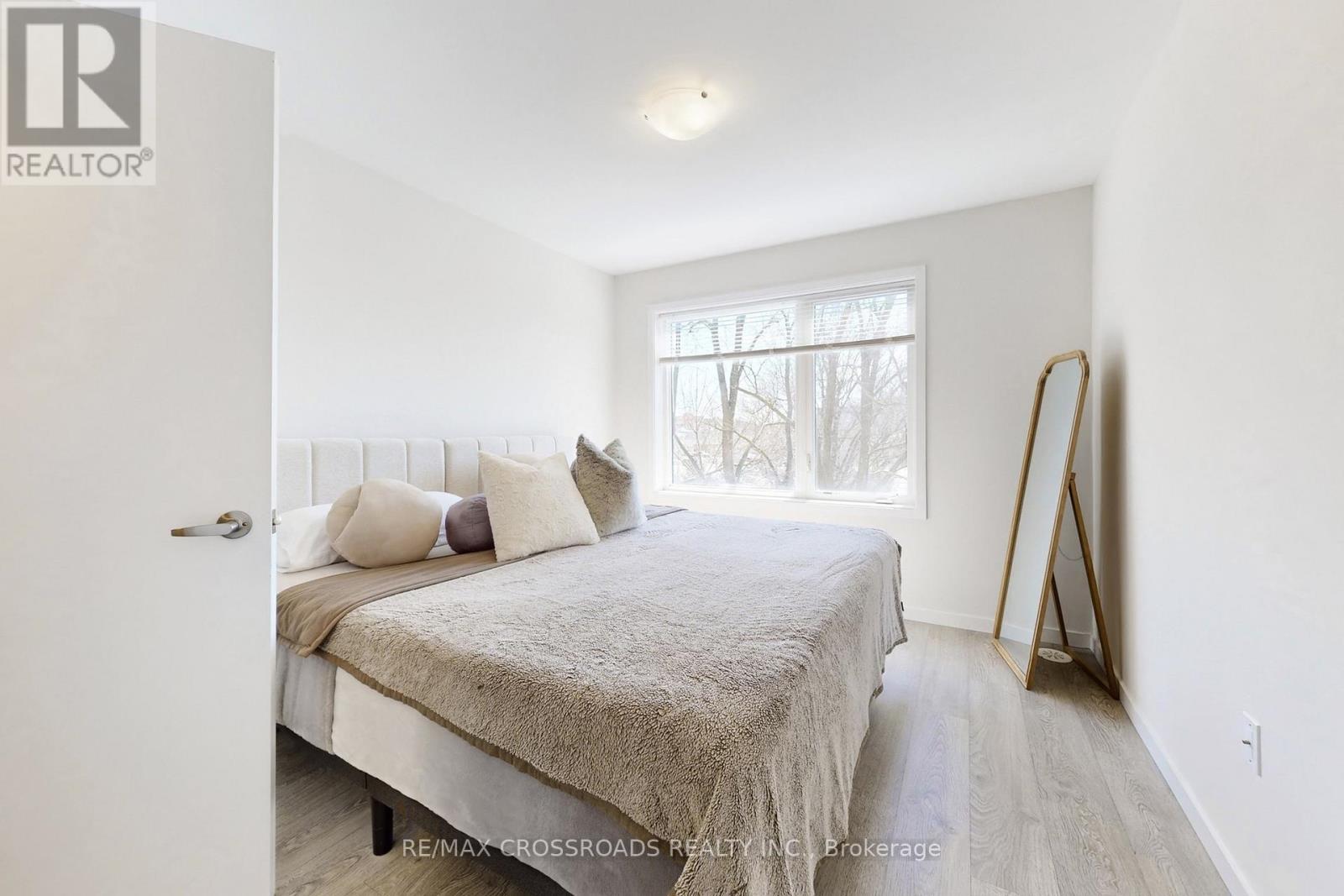 10 - 100 Alex Gardner Circle, Aurora (Aurora Village), Ontario  L4G 3G5 - Photo 18 - N12970032