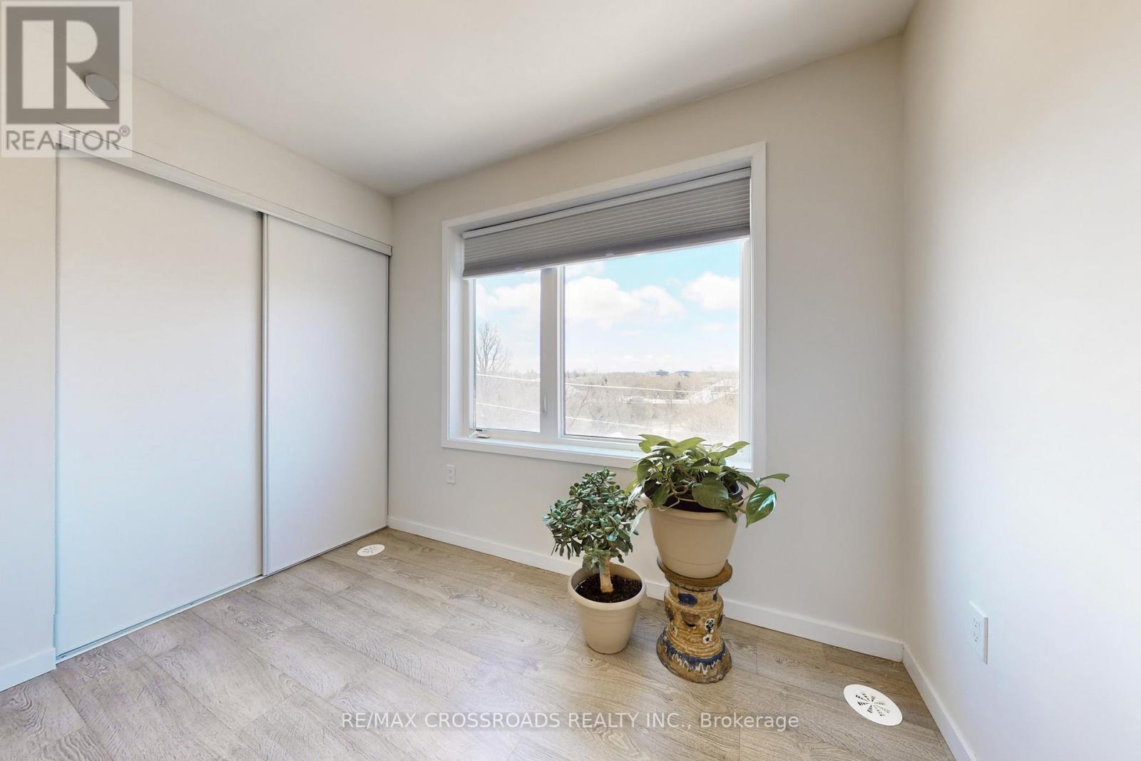 10 - 100 Alex Gardner Circle, Aurora (Aurora Village), Ontario  L4G 3G5 - Photo 23 - N12970032