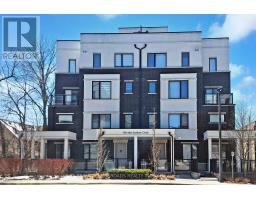 10 - 100 ALEX GARDNER CIRCLE, Aurora, Ontario