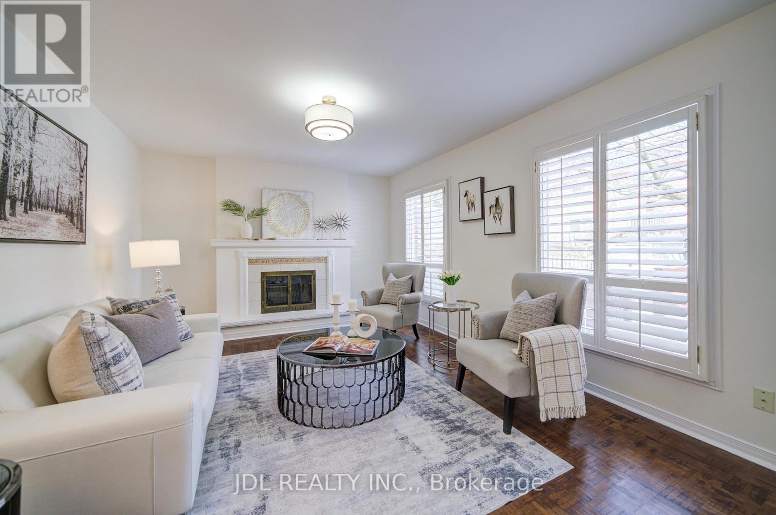 50 Summitcrest Drive, Richmond Hill, Ontario  L4S 1A7 - Photo 19 - N12970124