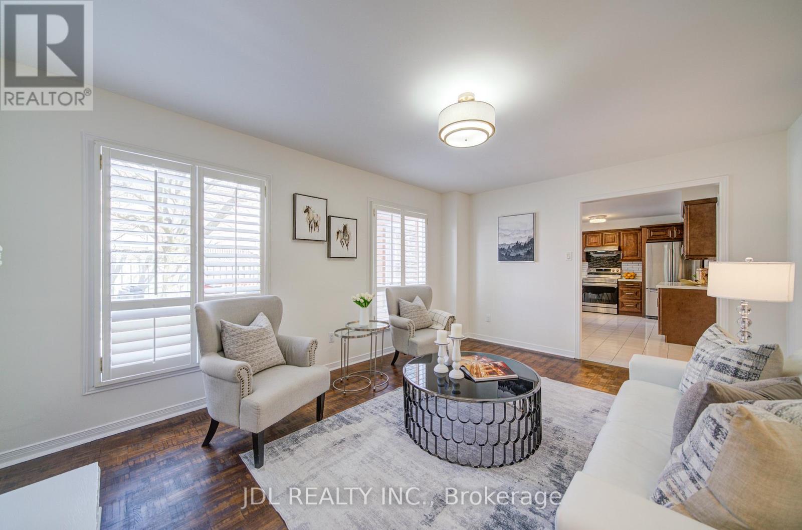 50 Summitcrest Drive, Richmond Hill, Ontario  L4S 1A7 - Photo 21 - N12970124