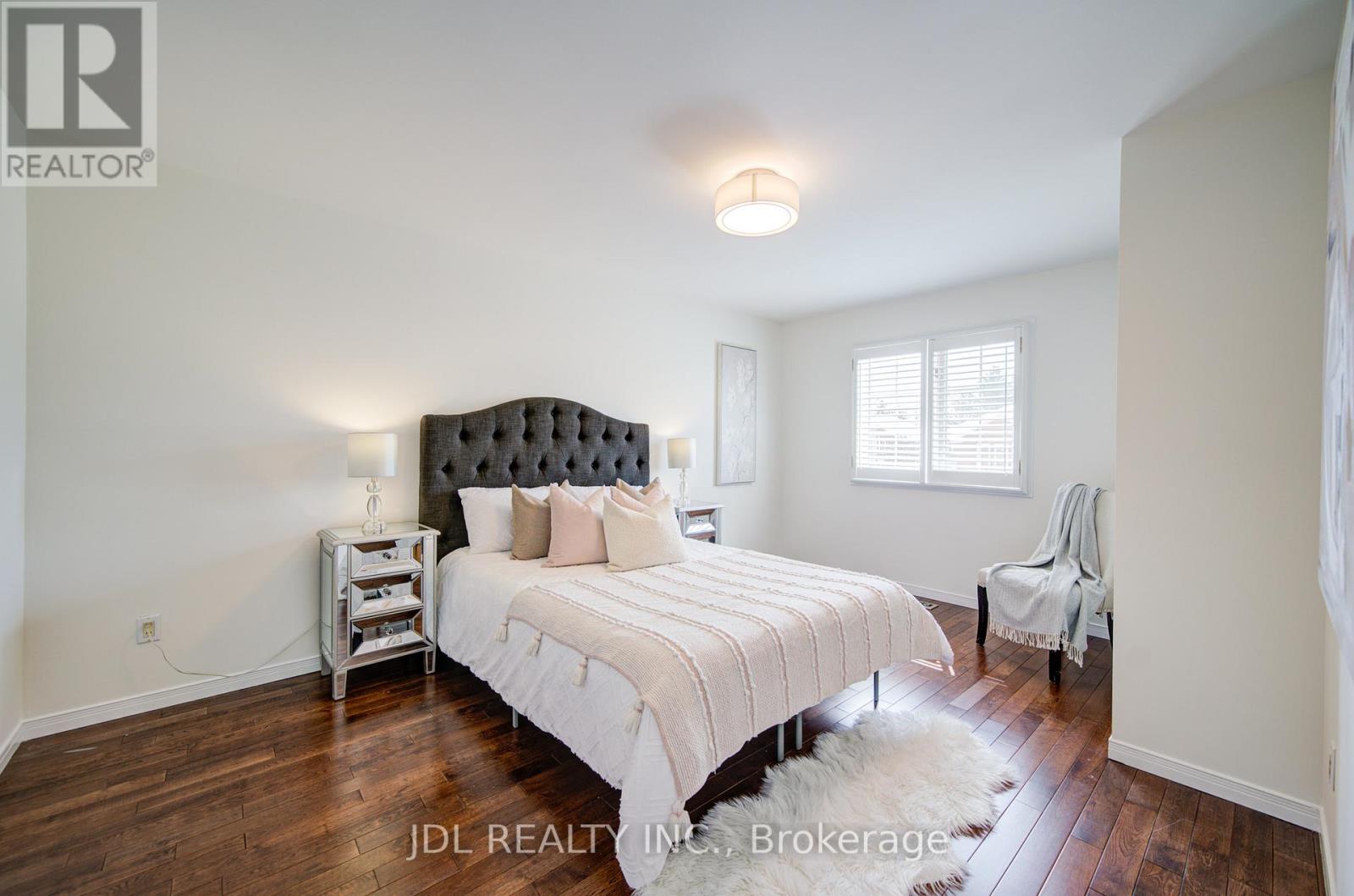 50 Summitcrest Drive, Richmond Hill, Ontario  L4S 1A7 - Photo 24 - N12970124