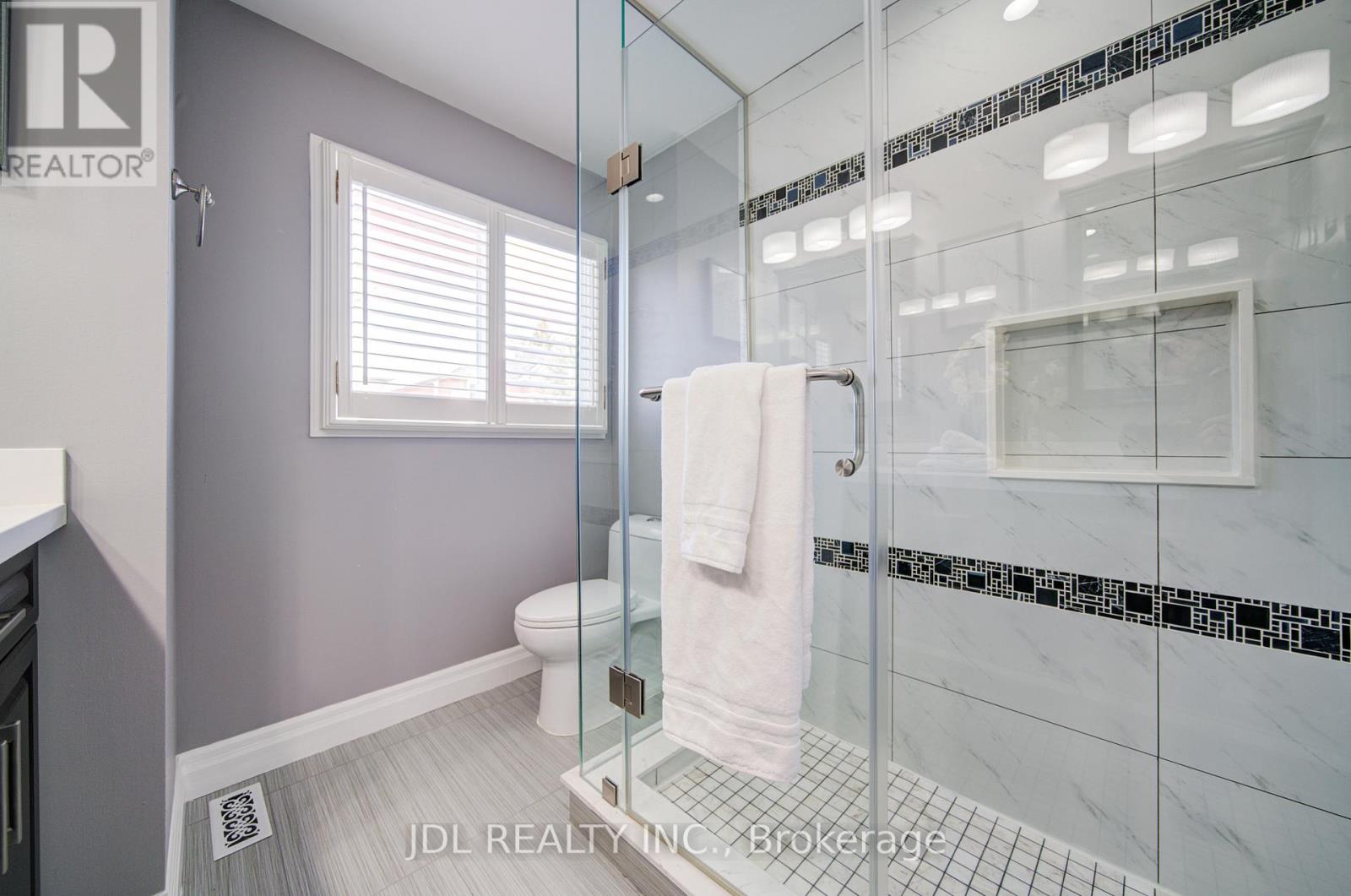 50 Summitcrest Drive, Richmond Hill, Ontario  L4S 1A7 - Photo 27 - N12970124