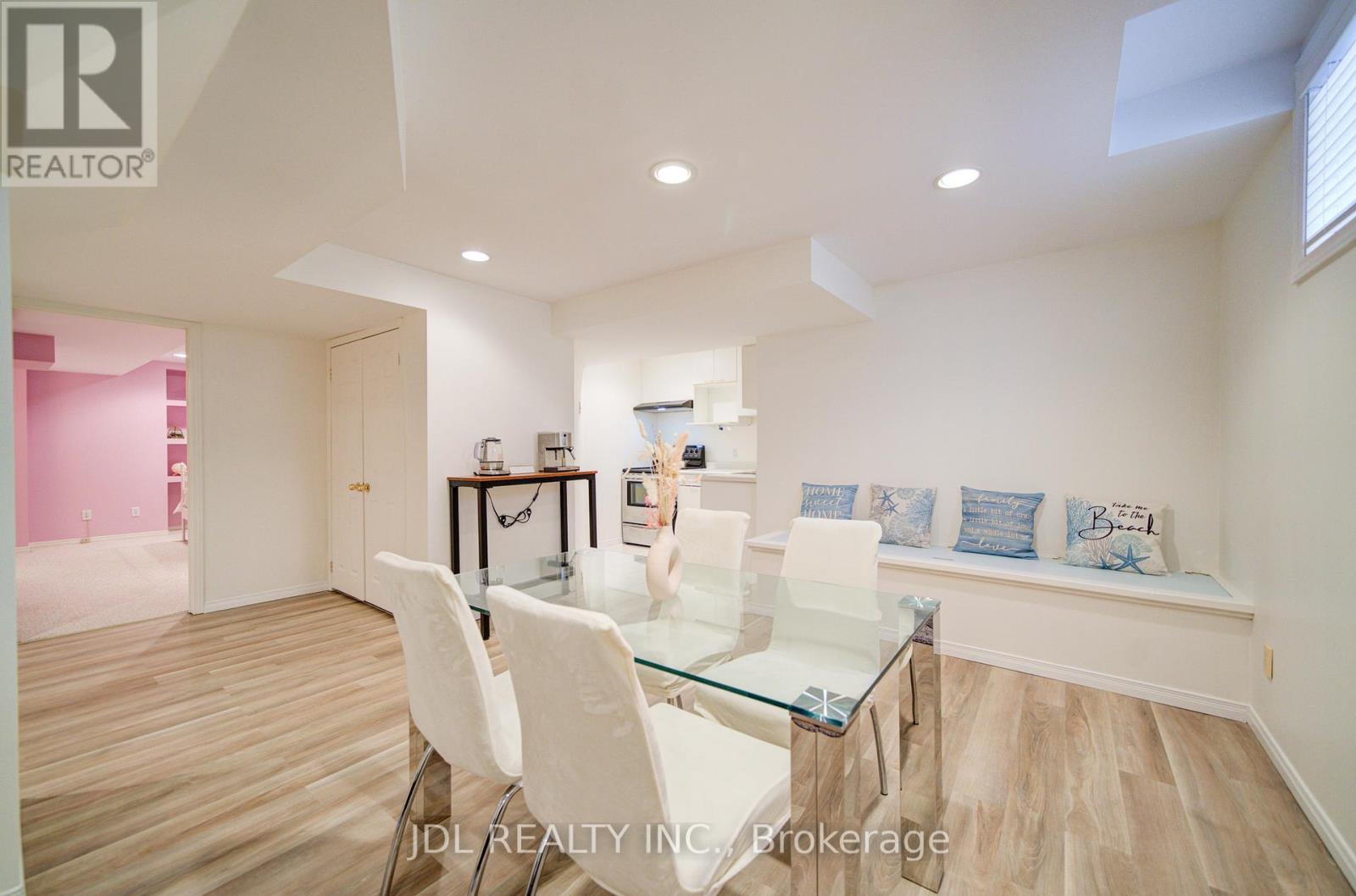 50 Summitcrest Drive, Richmond Hill, Ontario  L4S 1A7 - Photo 43 - N12970124