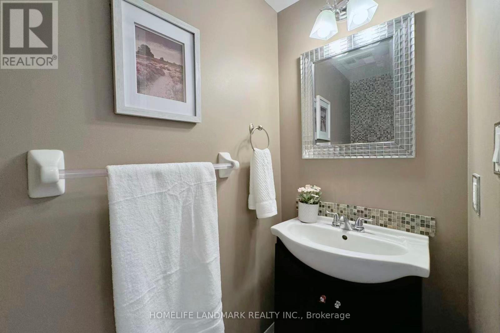 215 - 320 John Street, Markham, Ontario  L3T 0B1 - Photo 15 - N12970154