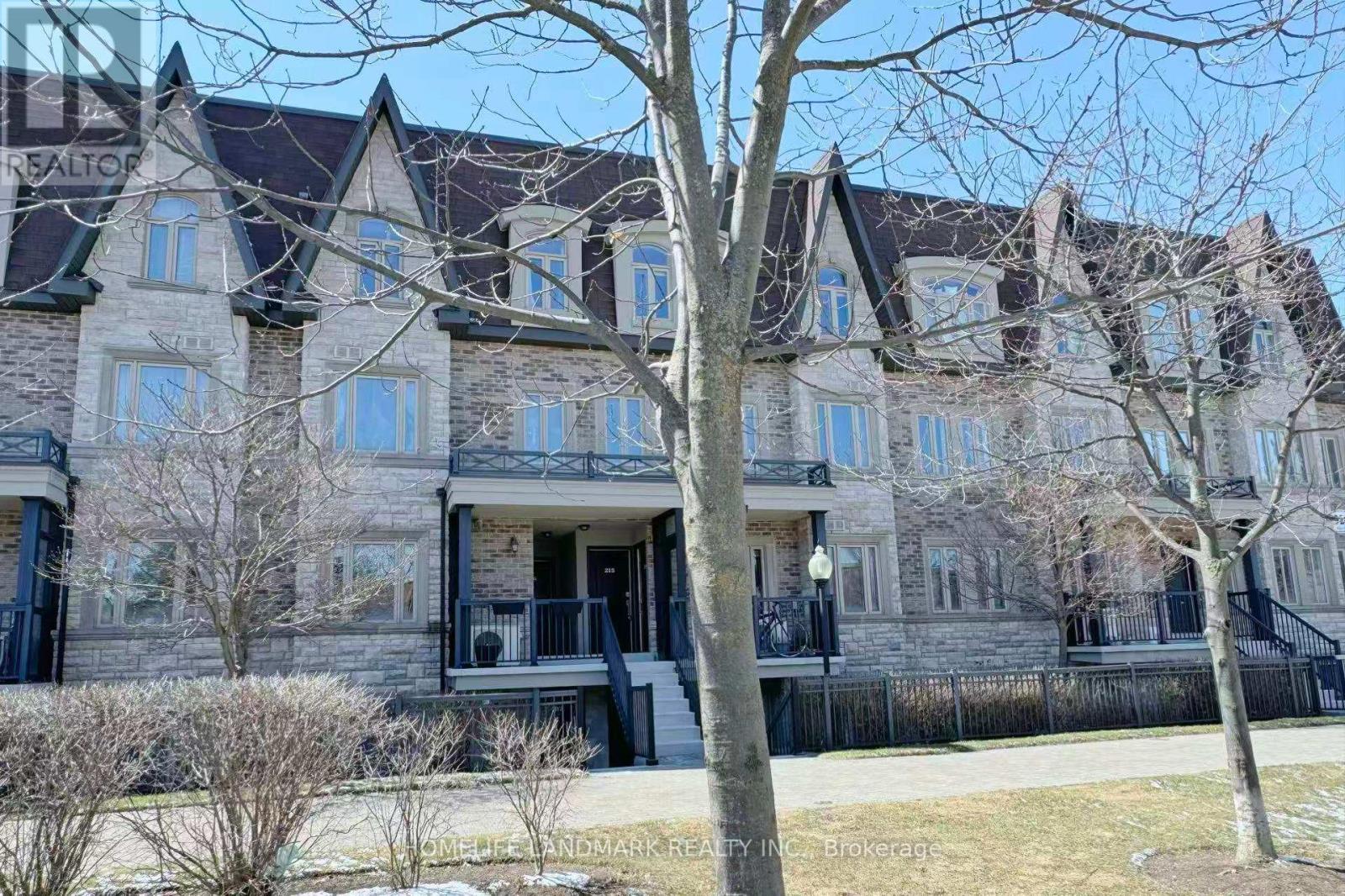 215 - 320 John Street, Markham, Ontario  L3T 0B1 - Photo 4 - N12970154