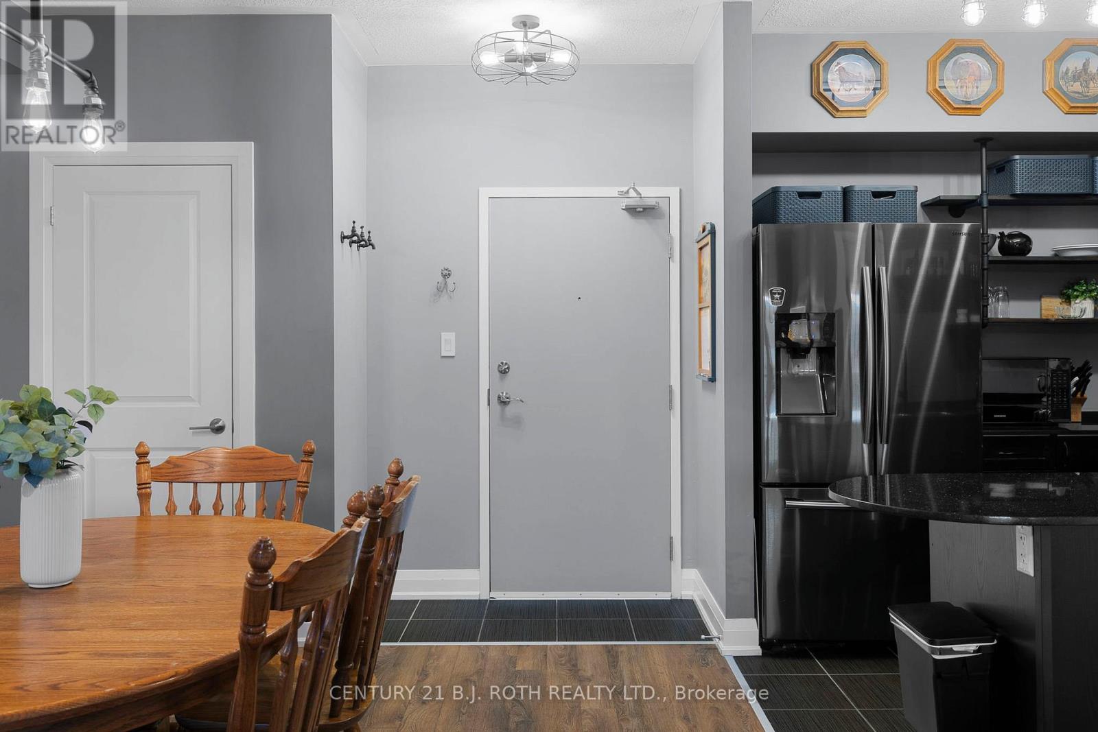 207 - 5 Greenwich Street, Barrie, Ontario  L4N 7Y8 - Photo 5 - S12969996