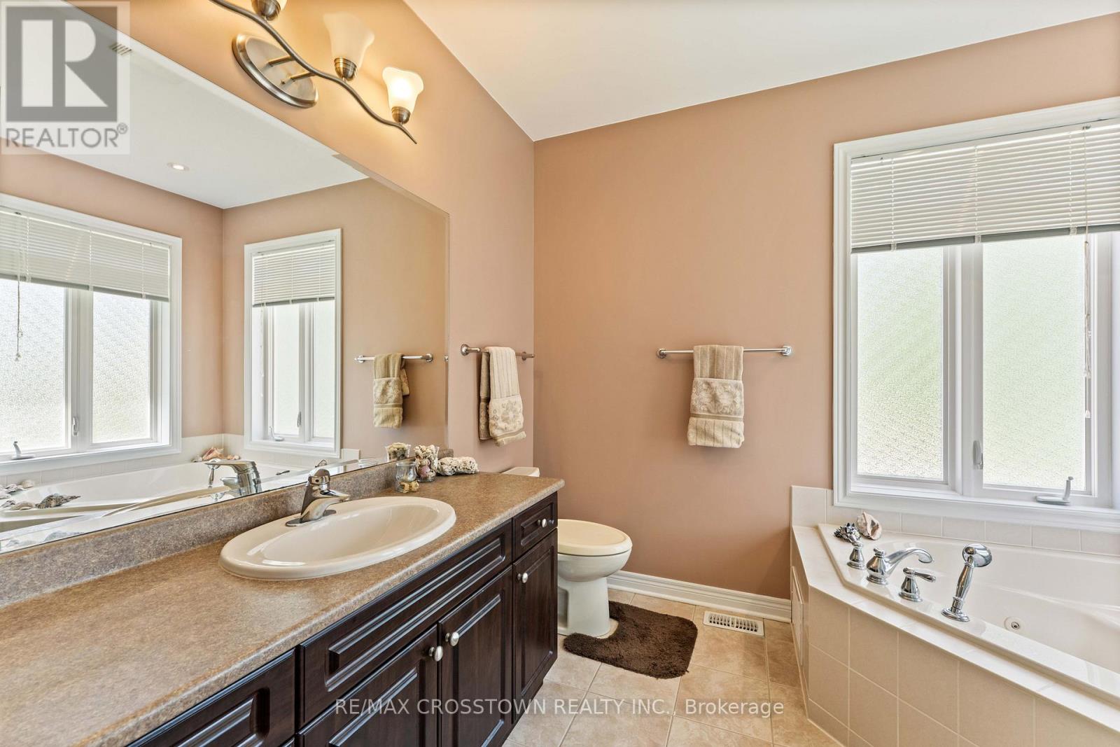 3545 Timberline Avenue, Severn (West Shore), Ontario L3V 0V8 - Photo 22 - S12970176