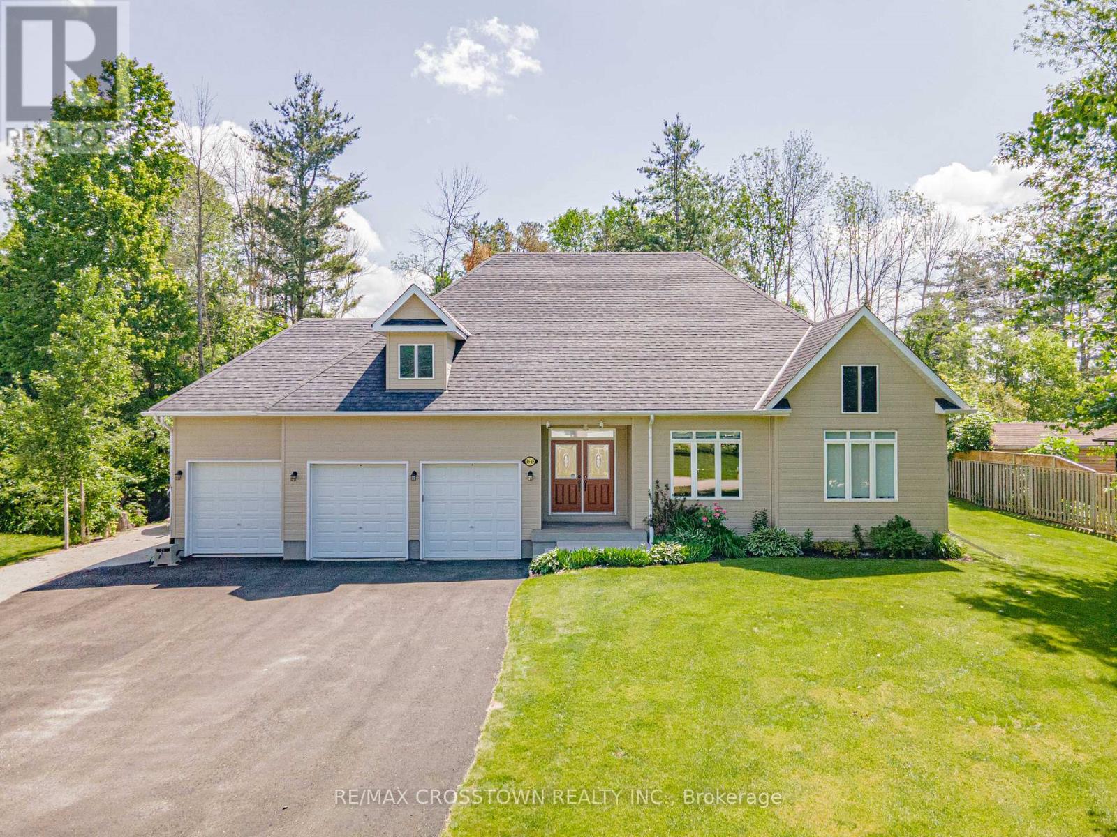 3545 Timberline Avenue, Severn (West Shore), Ontario L3V 0V8 - Photo 4 - S12970176