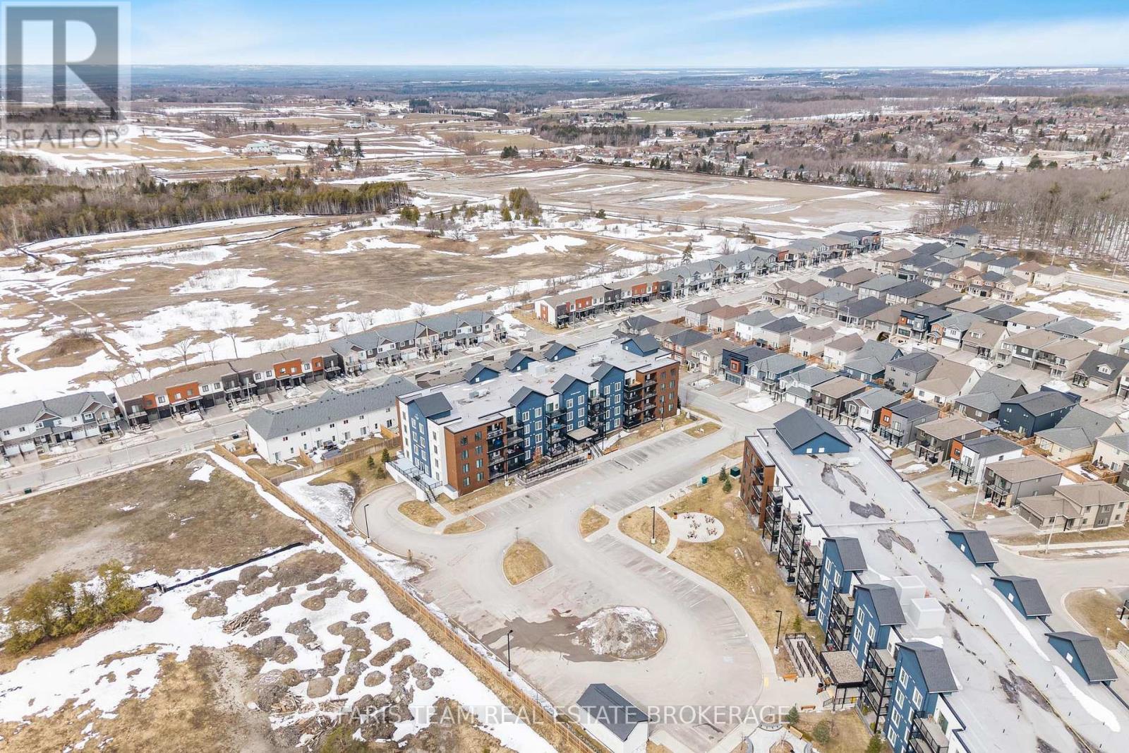 211 - 20 Koda Street, Barrie, Ontario  L9J 0J7 - Photo 36 - S12970182