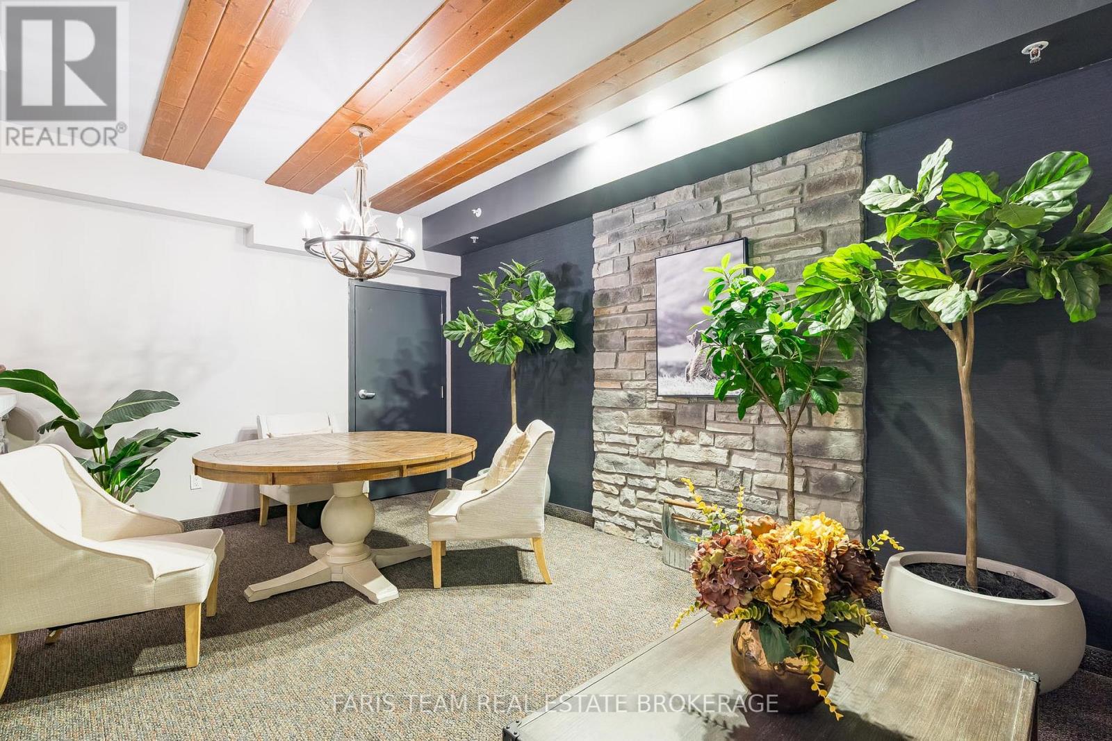 211 - 20 Koda Street, Barrie, Ontario  L9J 0J7 - Photo 8 - S12970182