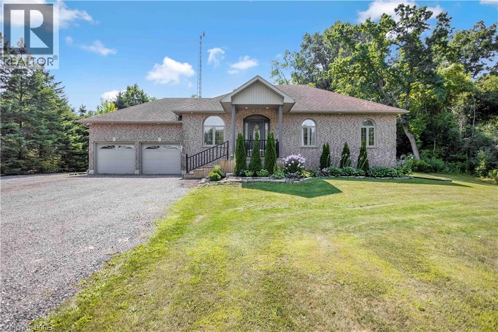 30 Douglas Street, Brantford, Ontario  N3T 0M6 - Photo 2 - 40817270