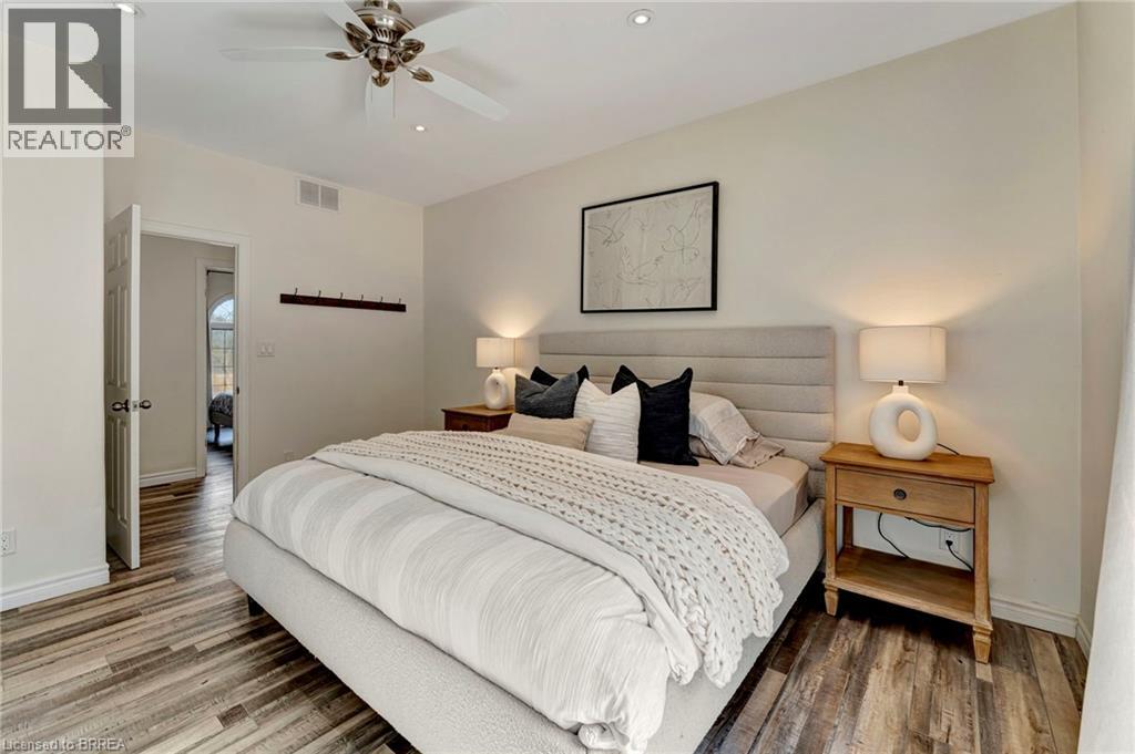 30 Douglas Street, Brantford, Ontario  N3T 0M6 - Photo 27 - 40817270