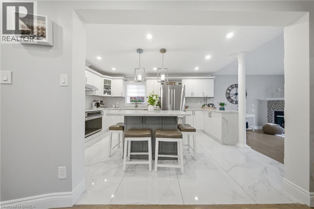 76 Shadyglen Drive, Stoney Creek, Ontario  L8J 3W8 - Photo 6 - 40816283