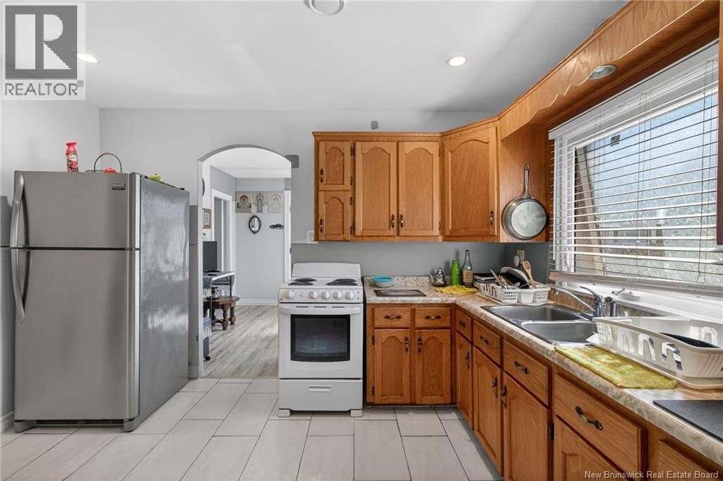 18 Stafford Street, Moncton, New Brunswick  E1C 4R4 - Photo 4 - NB136703