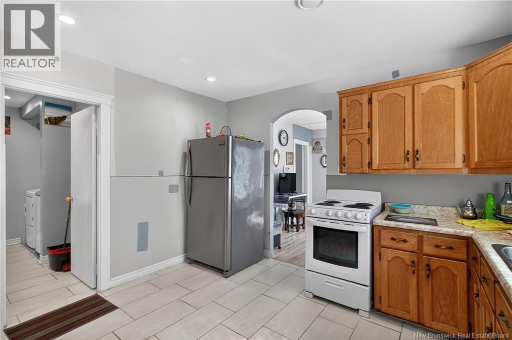 18 Stafford Street, Moncton, New Brunswick  E1C 4R4 - Photo 5 - NB136703