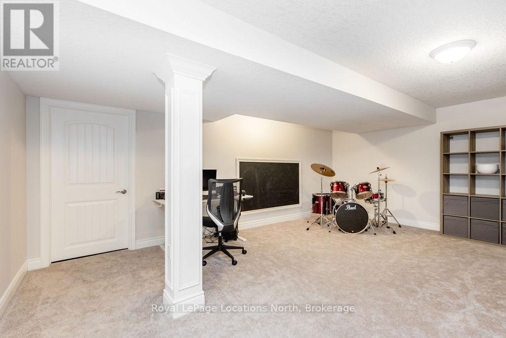 11 Dance Street, Collingwood, Ontario  L9Y 0H4 - Photo 33 - S12969704