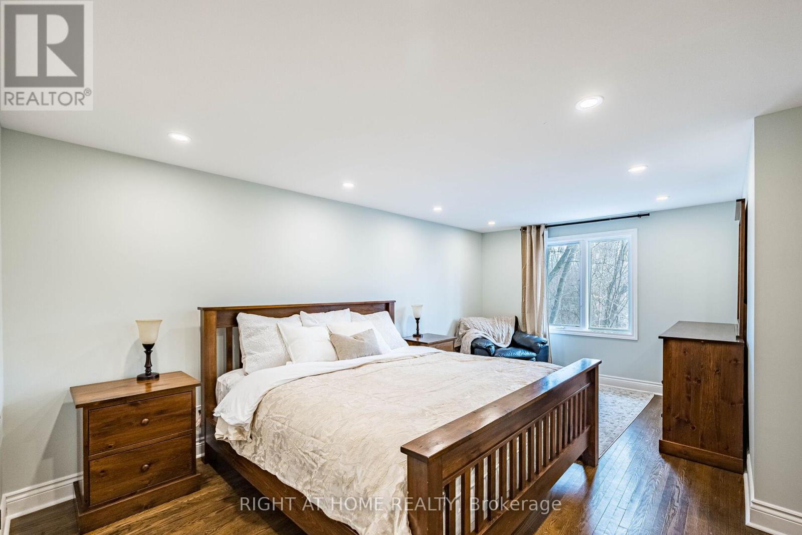 1941 Four Seasons Drive, Burlington, Ontario  L7P 2Y3 - Photo 29 - W12969594