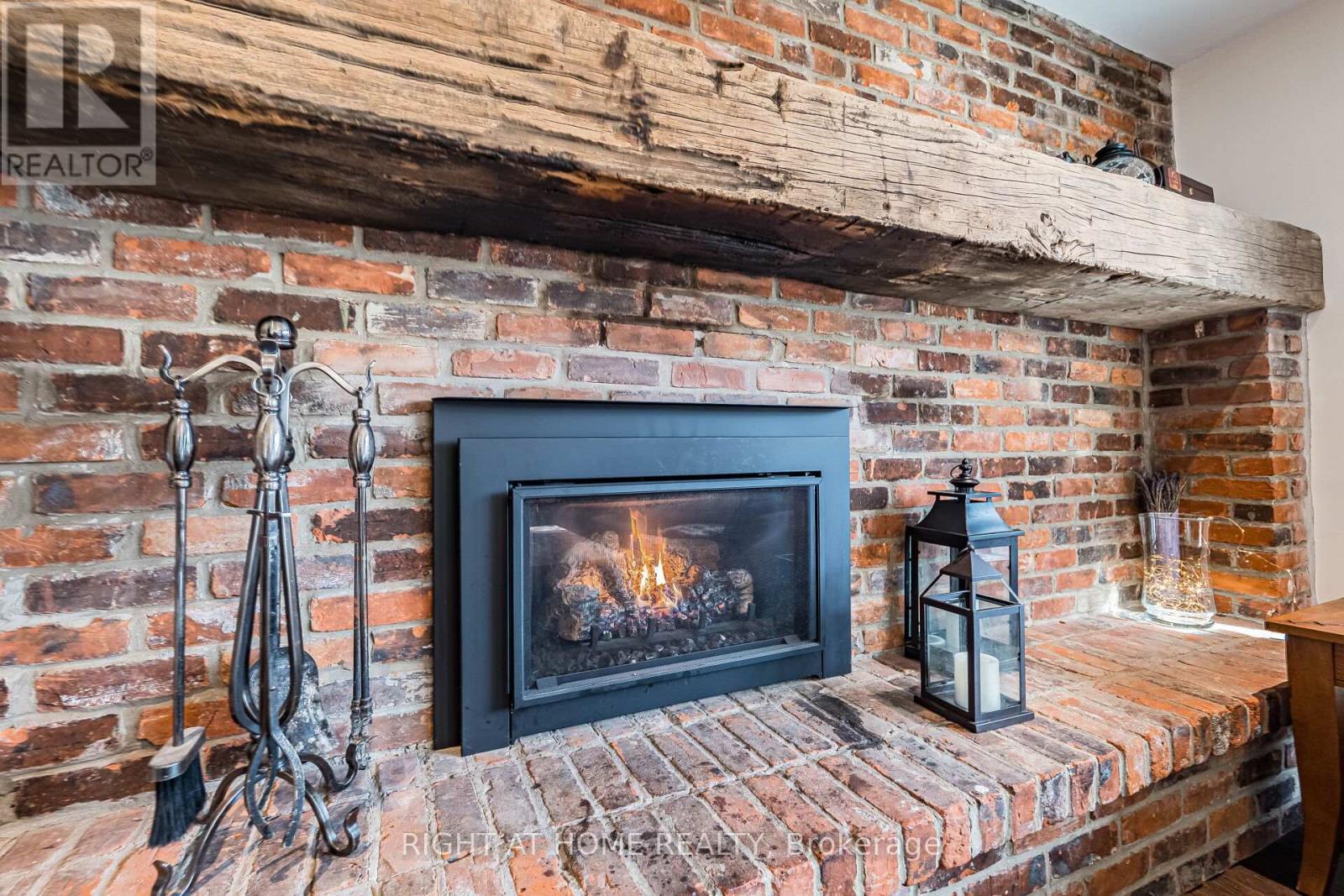 1941 Four Seasons Drive, Burlington, Ontario  L7P 2Y3 - Photo 24 - W12969594