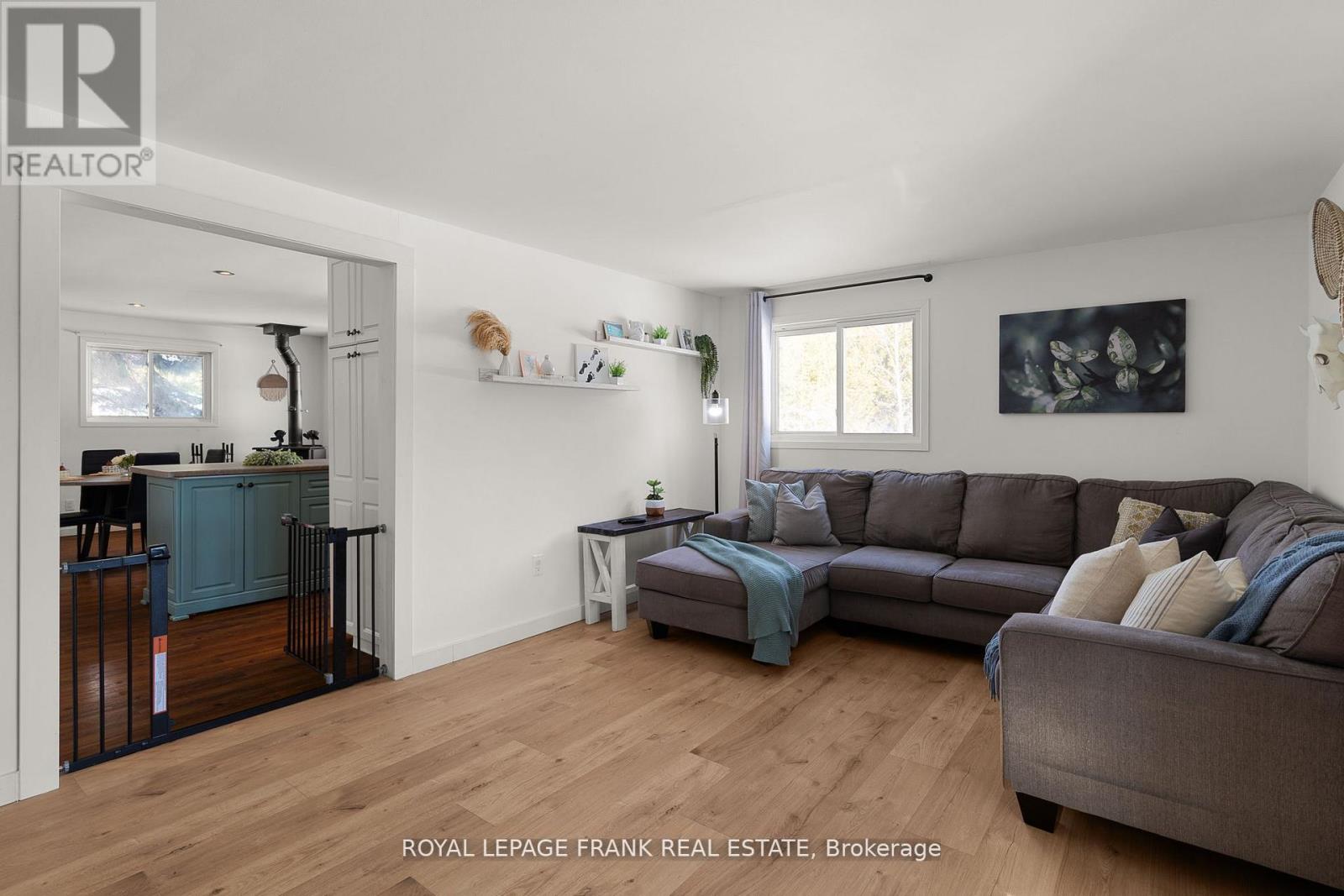 2378 Monck Road, Kawartha Lakes, Ontario  K0M 2B0 - Photo 14 - X12888058