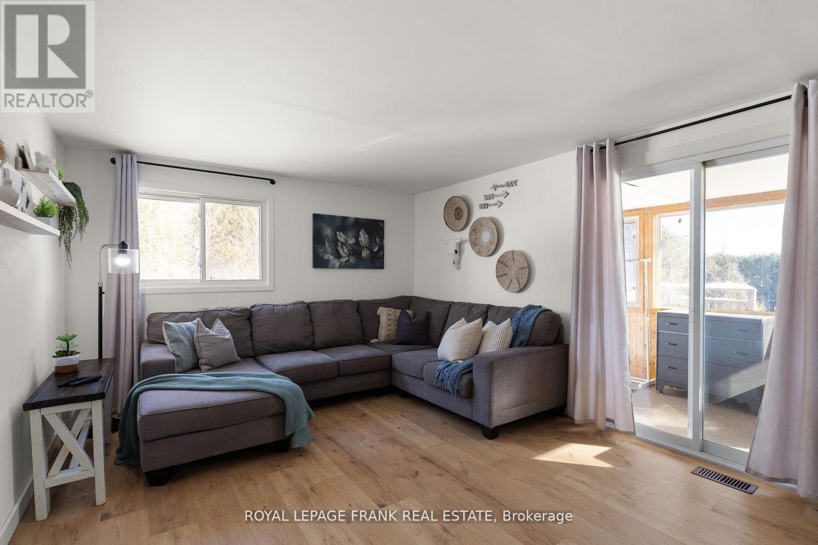 2378 Monck Road, Kawartha Lakes, Ontario  K0M 2B0 - Photo 16 - X12888058