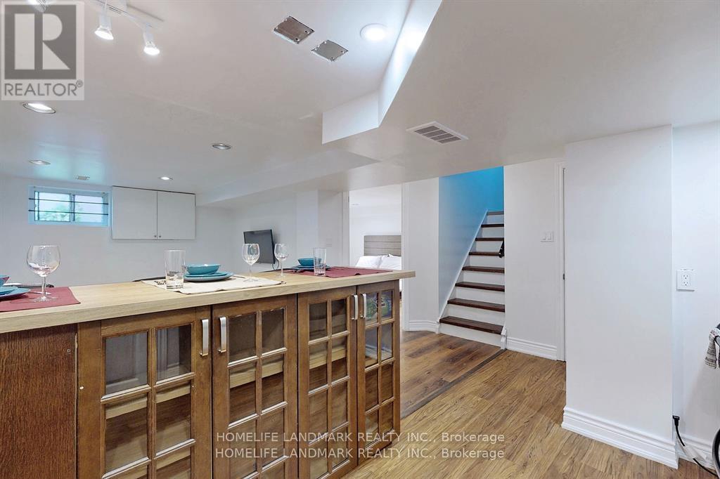 Lower - 21 Pleasant Avenue, Toronto, Ontario  M2M 1L8 - Photo 9 - C12968462