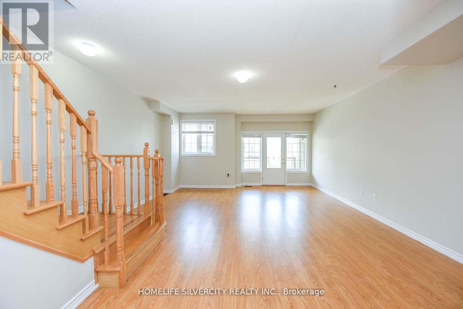 7 Miami Grove, Brampton, Ontario  L6Z 0H7 - Photo 8 - W12969958