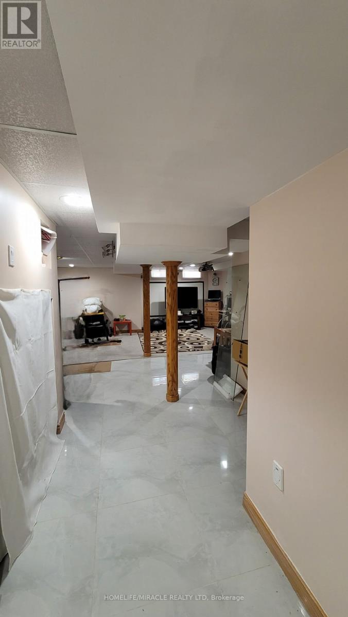 144 Sandyshores Drive W, Brampton, Ontario  L6R 2M3 - Photo 32 - W12969970