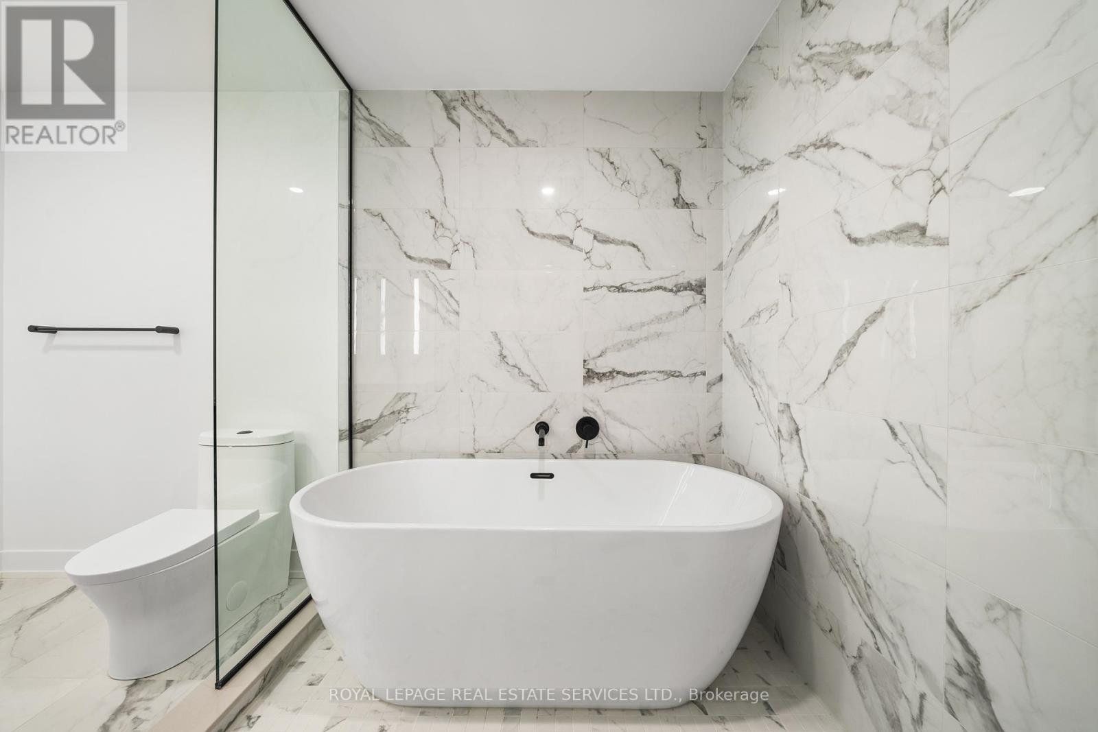 12 - 20 Lou Parsons Way, Mississauga, Ontario  L5H 0B2 - Photo 19 - W12969976