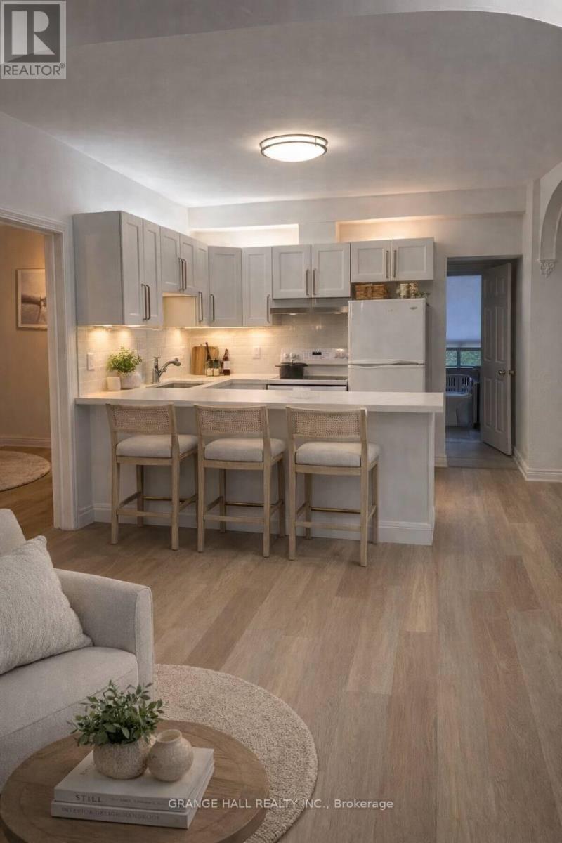 189 Parkside Drive, Toronto, Ontario  M6R 2Z1 - Photo 13 - W12970002