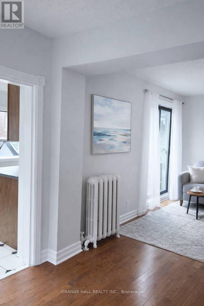 189 Parkside Drive, Toronto, Ontario  M6R 2Z1 - Photo 19 - W12970002