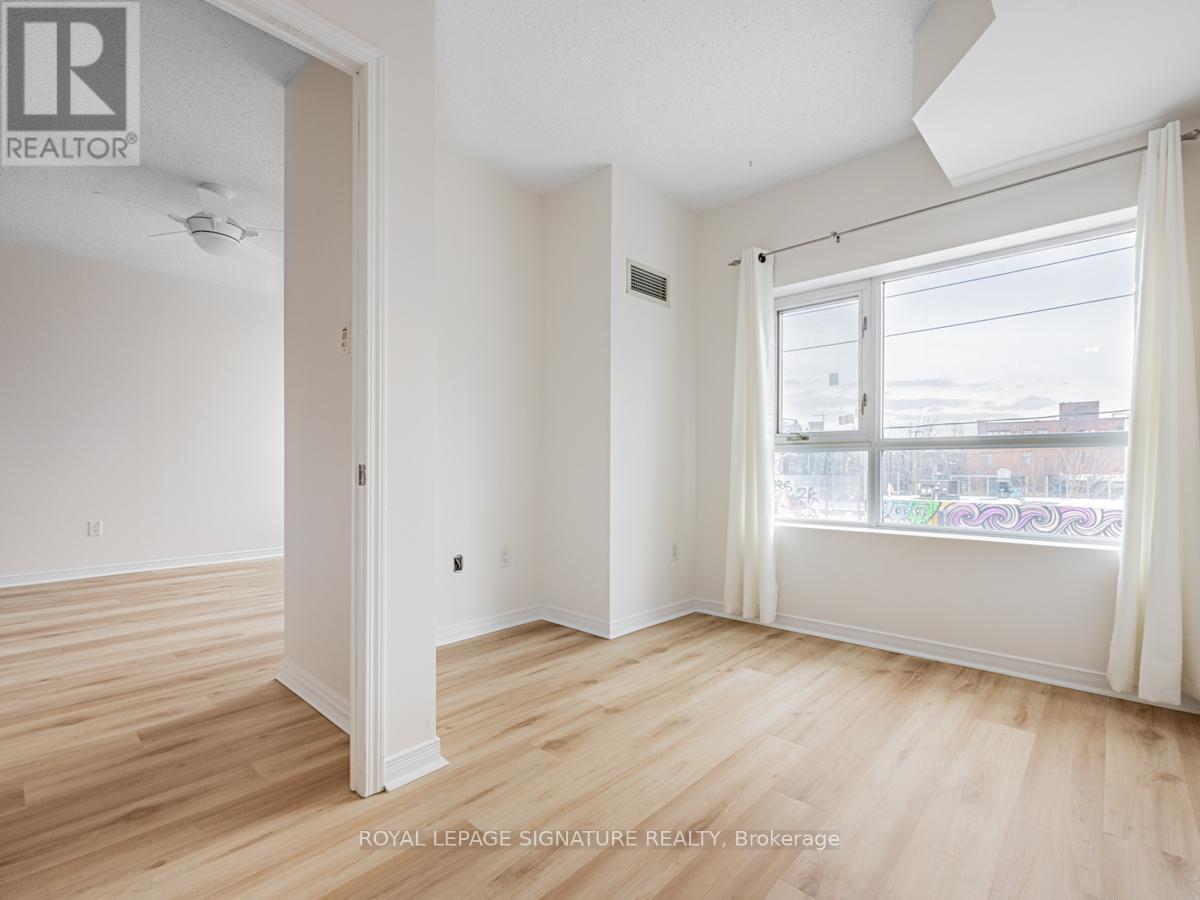 316 - 2495 Dundas Street W, Toronto, Ontario  M6P 1X4 - Photo 14 - W12970050