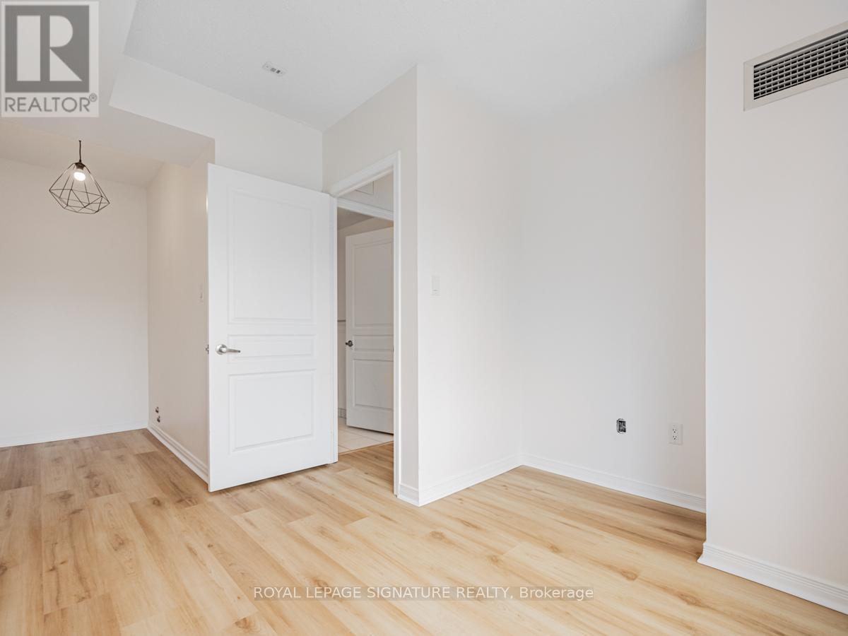 316 - 2495 Dundas Street W, Toronto, Ontario  M6P 1X4 - Photo 15 - W12970050