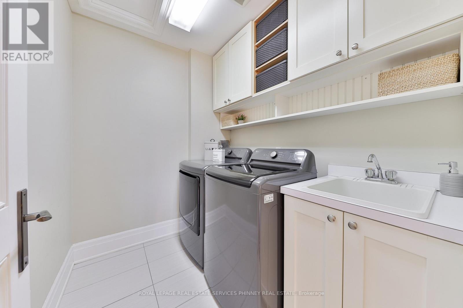 80 Oakes Drive, Mississauga, Ontario  L5G 3M1 - Photo 31 - W12970090