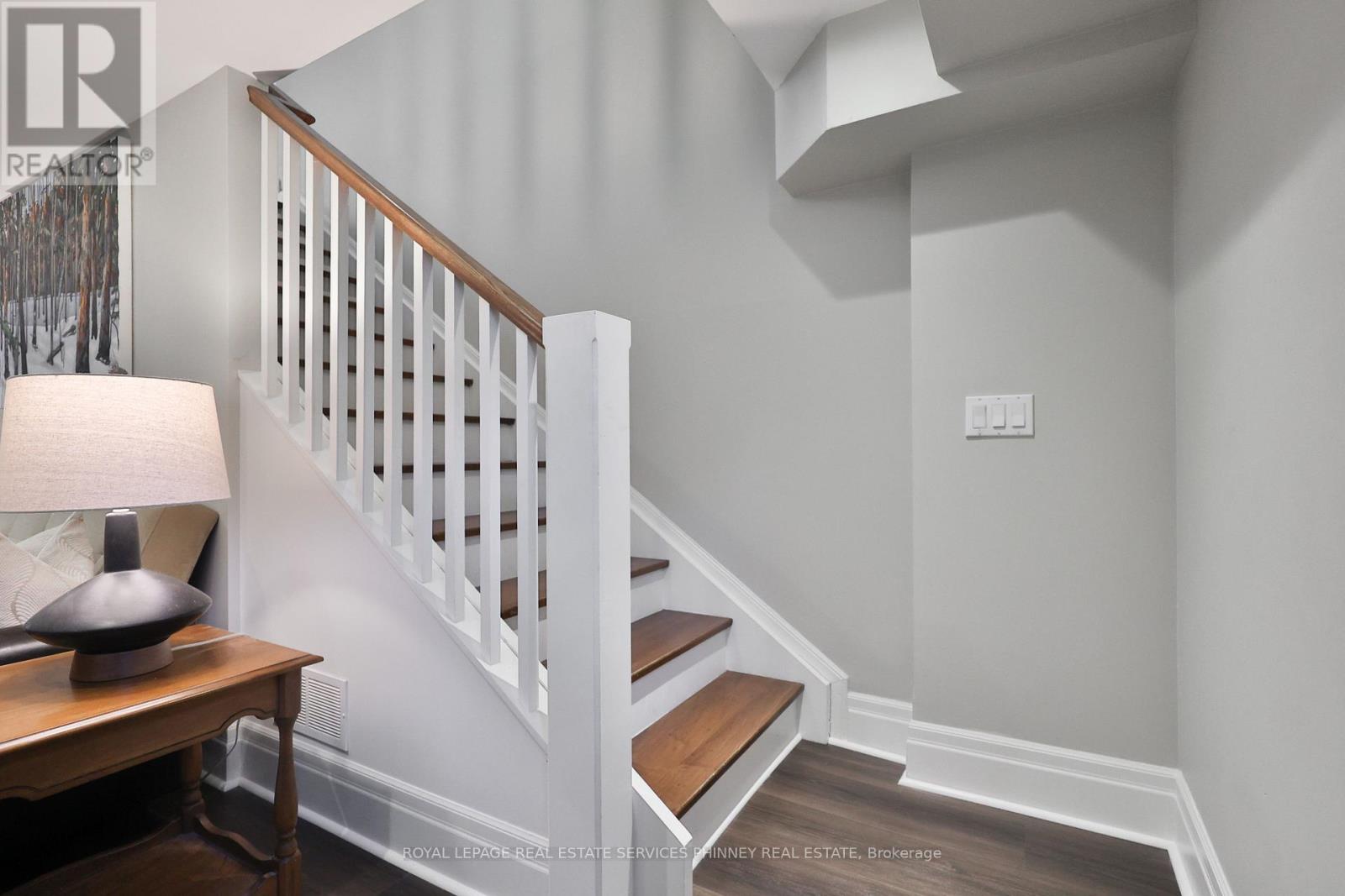 80 Oakes Drive, Mississauga, Ontario  L5G 3M1 - Photo 33 - W12970090