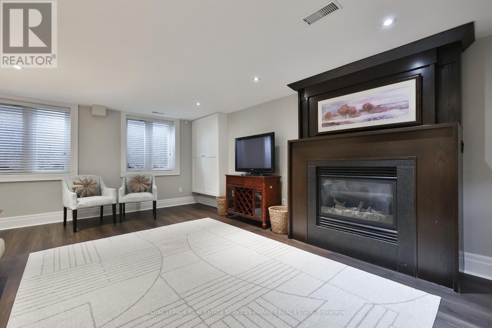 80 Oakes Drive, Mississauga, Ontario  L5G 3M1 - Photo 36 - W12970090