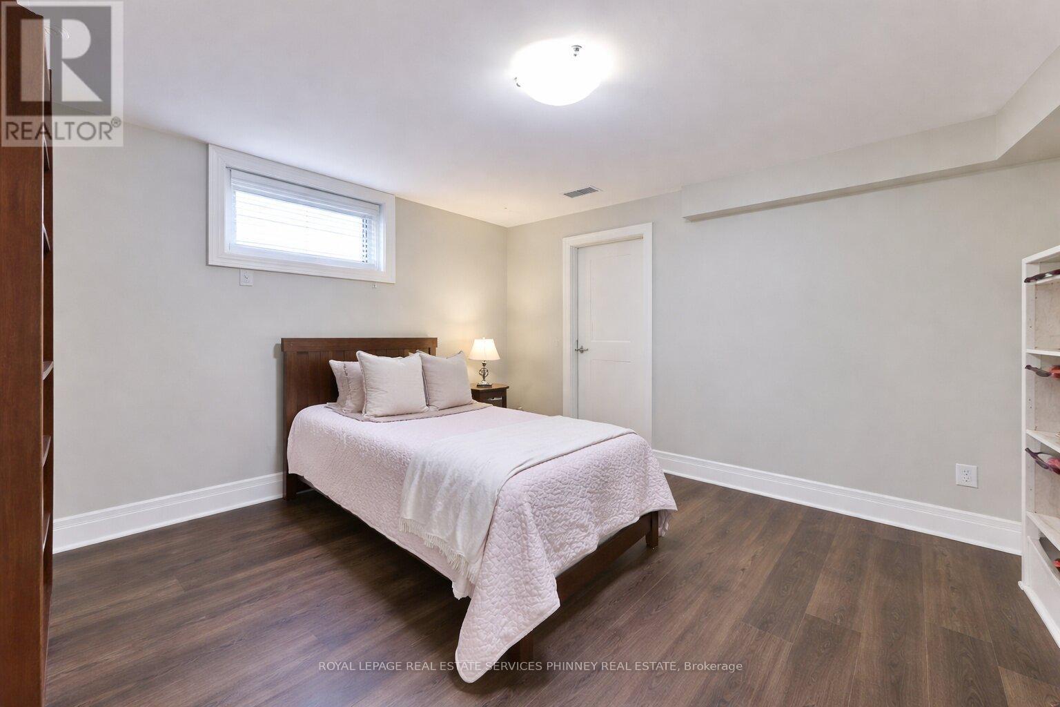 80 Oakes Drive, Mississauga, Ontario  L5G 3M1 - Photo 41 - W12970090