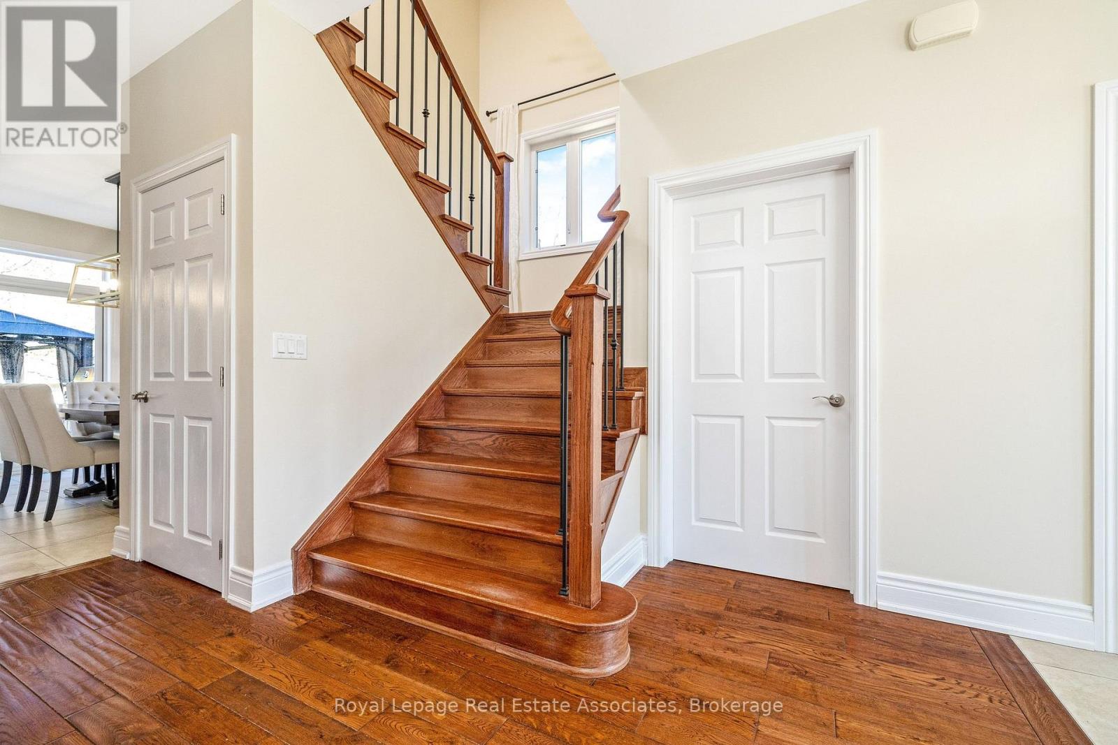 3 Beaver Street, Halton Hills, Ontario  L7G 3P4 - Photo 20 - W12970110